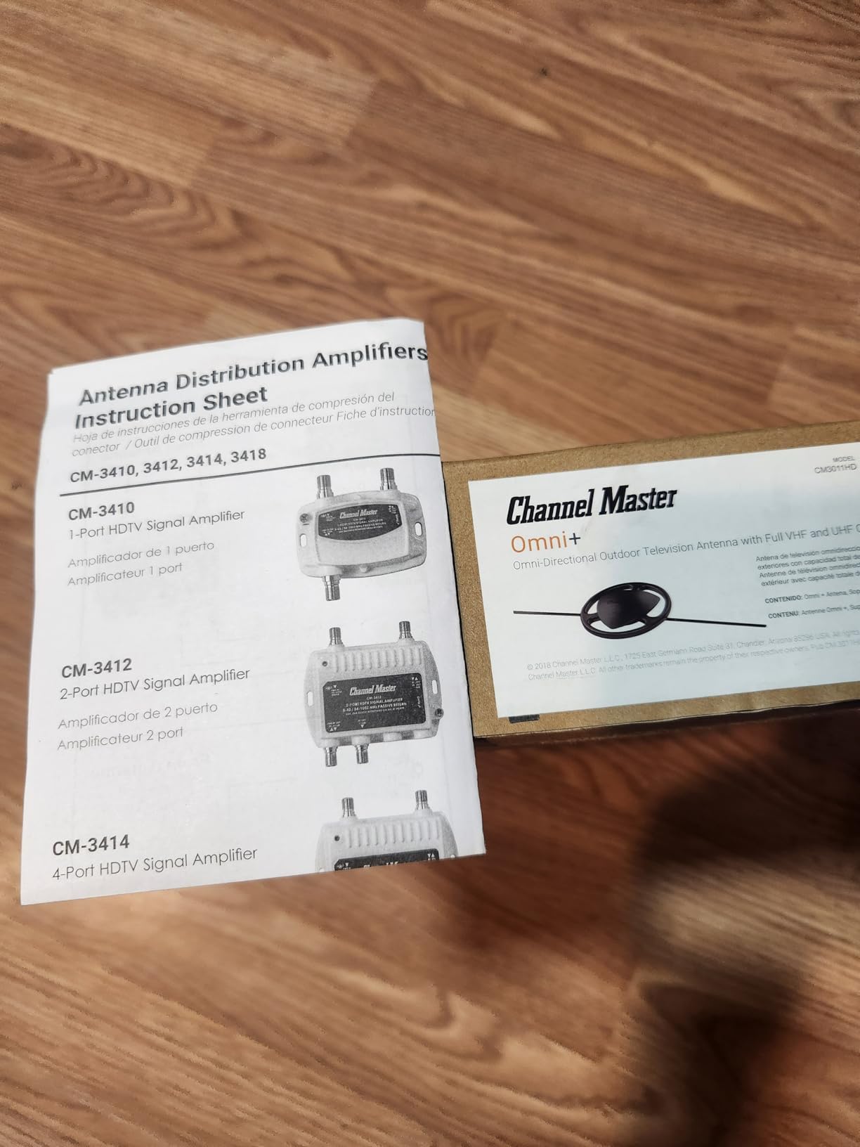 Channel Master Ultra Mini 8 - 8-Port TV Antenna Distribution Amplifier, 4.5dB gain, Compatible with Non-Amplified TV Antennas, Cable TV and Internet Modems, Increases Signal Strength, Indoor/Outdoor - Customer Photo 1