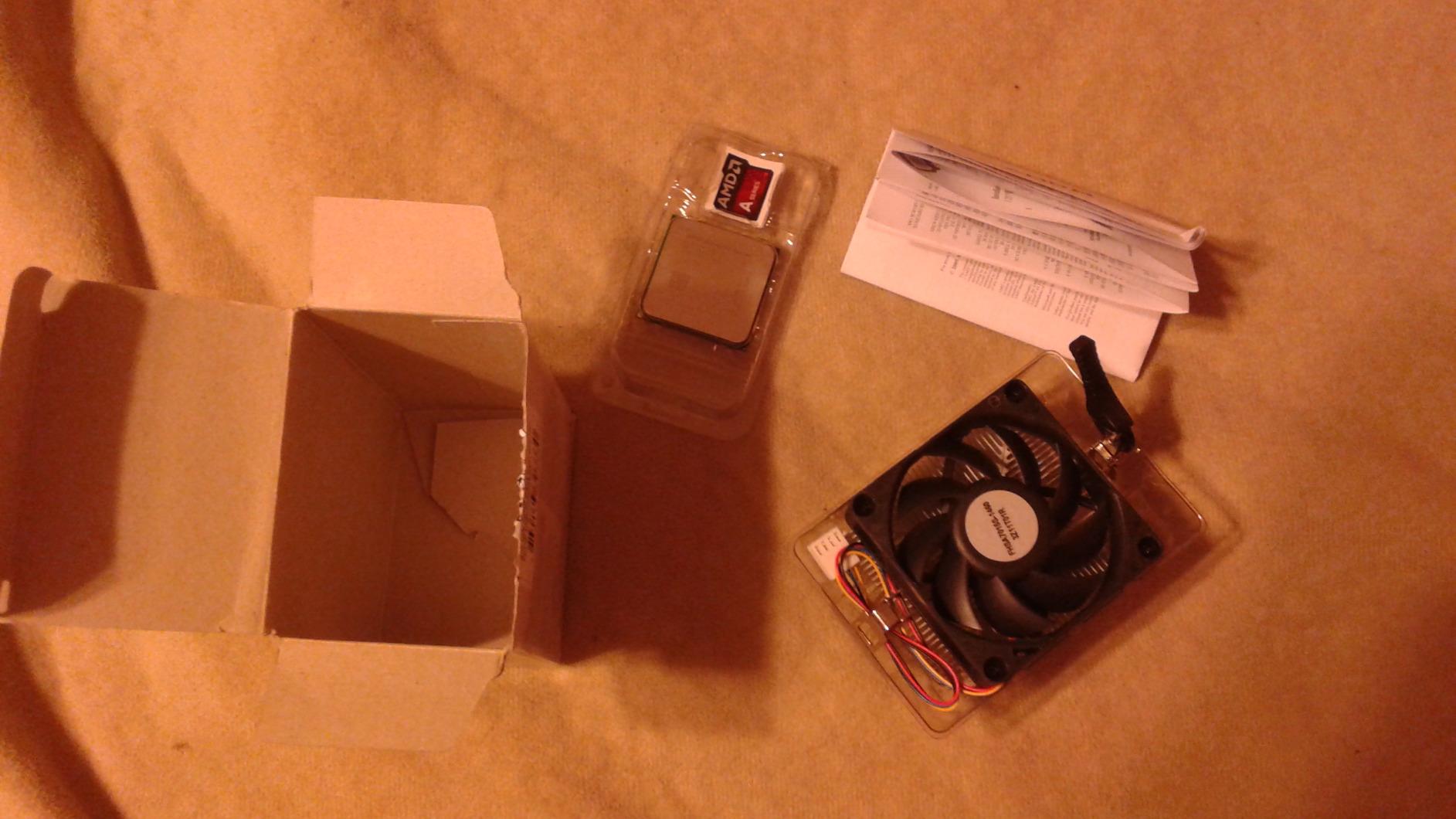 Advance Micro Device Radeon HD8670D Quad Core Dual Graphics Processor 4.2 4 AD6700OKHLBOX Customer Review Advance Micro Device Radeon HD8670D Quad Core Dual Graphics Processor 4.2 4 AD6700OKHLBOX - Customer Photo 1