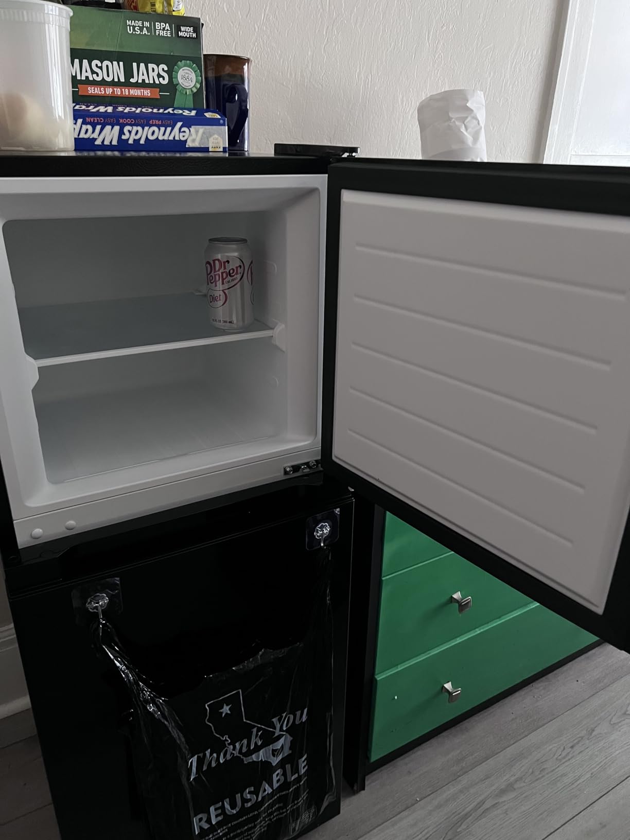 Midea WHD-113FSS1 Compact Refrigerator, 3.1 cu ft, Stainless Steel Customer Review Midea WHD-113FSS1 Compact Refrigerator, 3.1 cu ft, Stainless Steel - Customer Photo 3