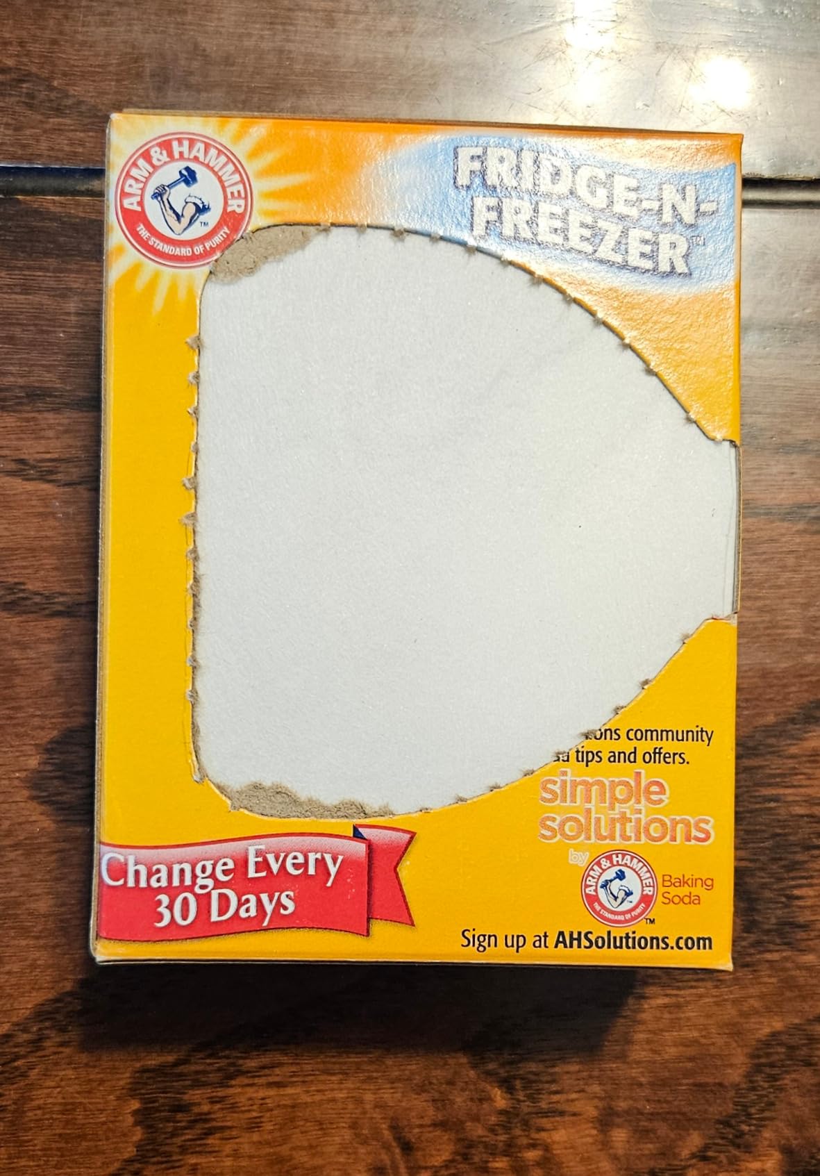 Arm & Hammer Baking Soda Fridge-n-Freezer Odor Absorber, Orange 14 oz, Pack of 12 - Customer Photo 2