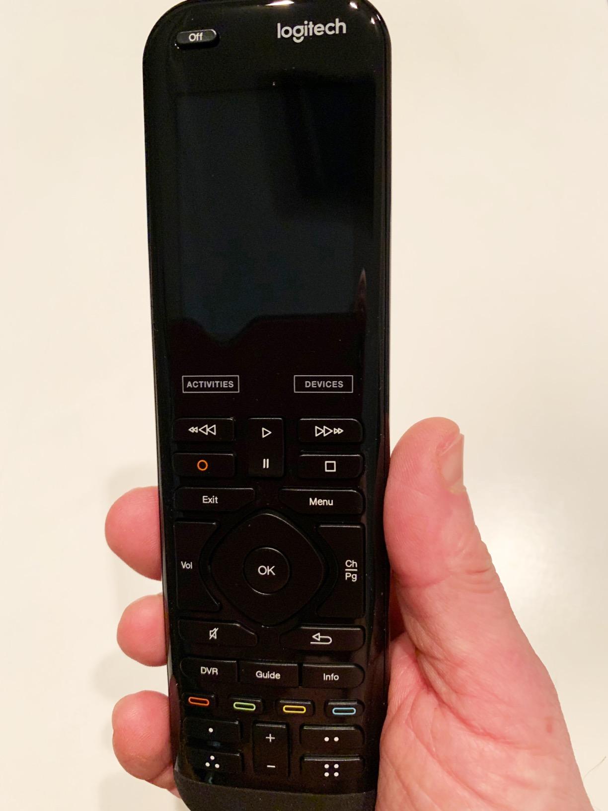 Logitech Harmony 950 IR Tv Remote Control Customer Review Logitech Harmony 950 IR Tv Remote Control - Customer Photo 1