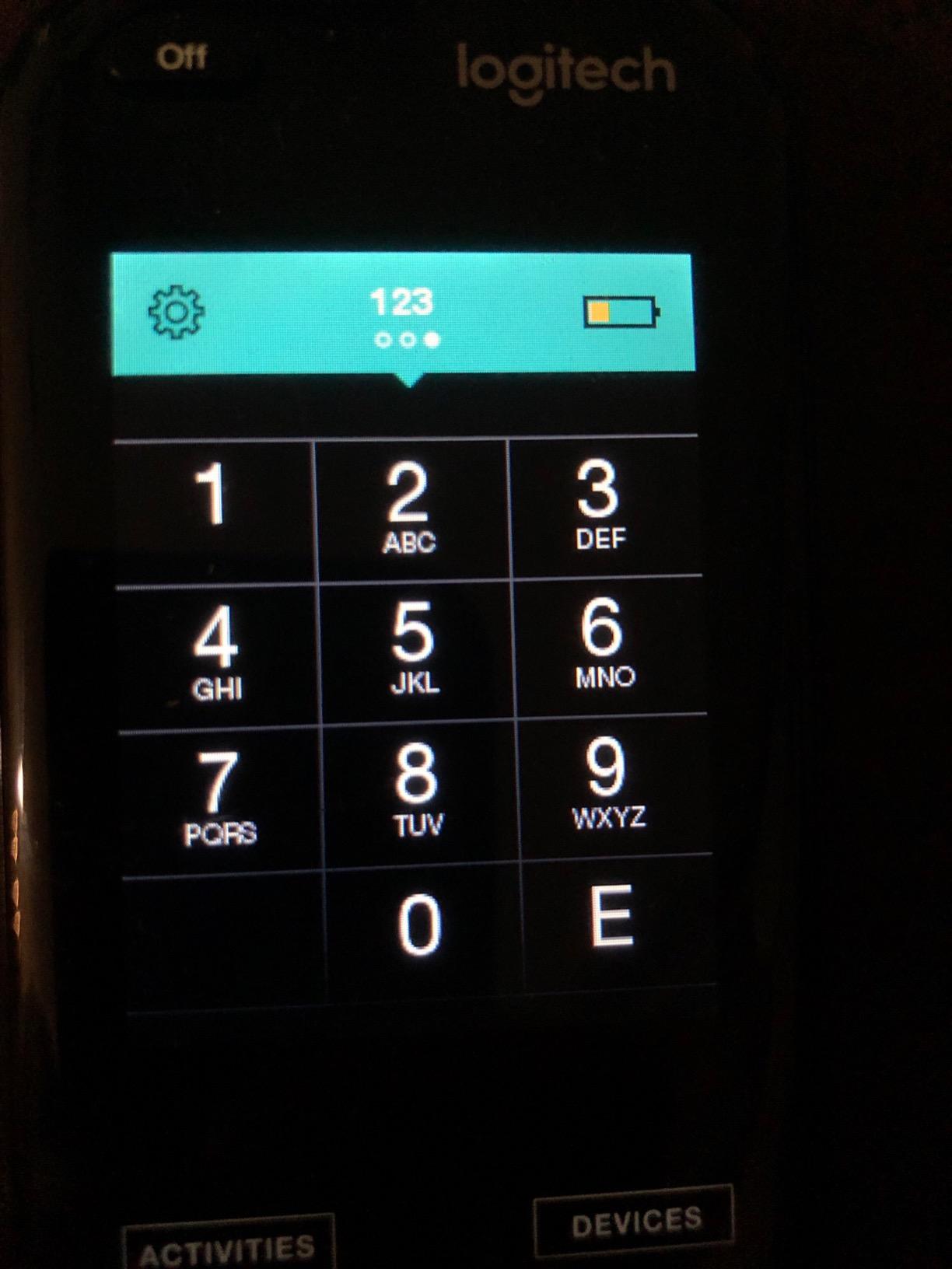 Logitech Harmony 950 IR Tv Remote Control Customer Review Logitech Harmony 950 IR Tv Remote Control - Customer Photo 2