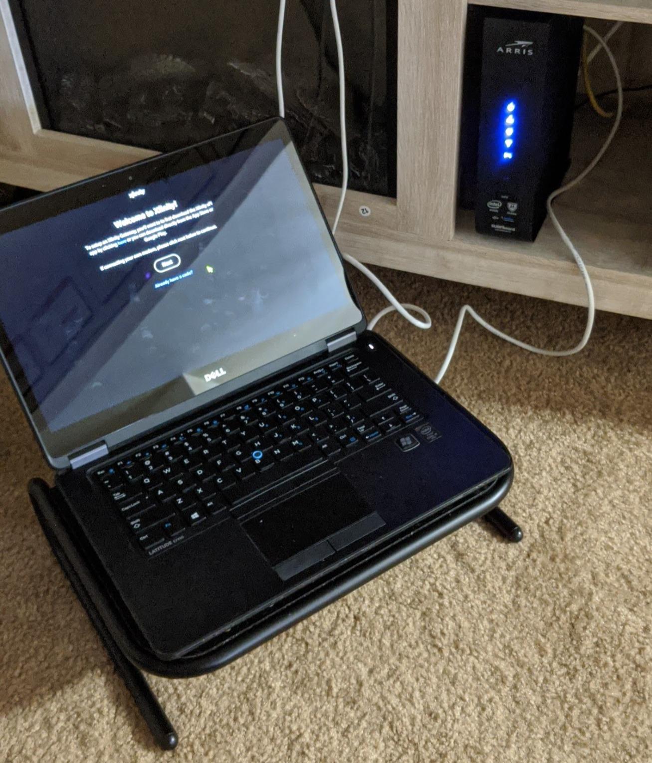 ARRIS (SBG7400AC2) - Modem Router Combo - Fast DOCSIS 3.0 & AC2350 WiFi, for Comcast Xfinity, Cox, check with ISP for compatibility [Not for Spectrum], Four 1 Gbps Ports, 800 Mbps Max Internet Speed - Customer Photo 2