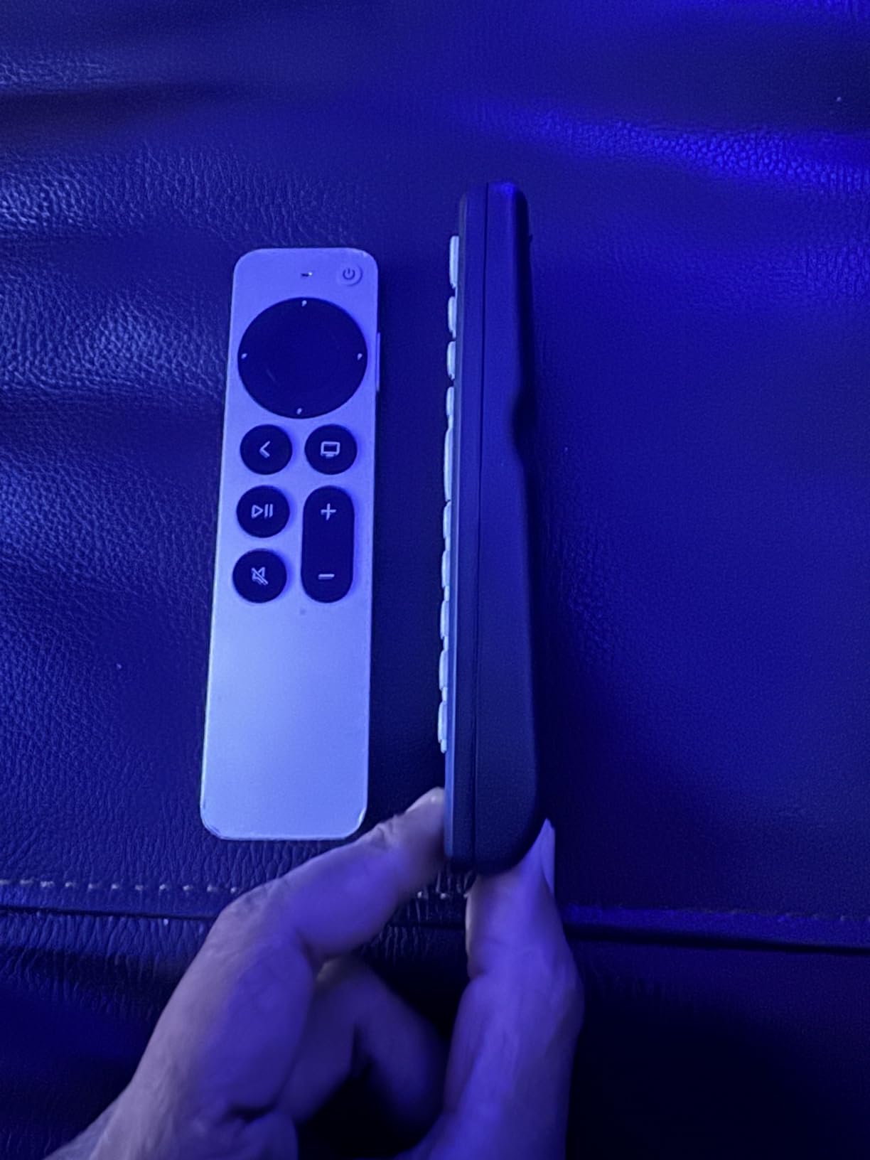 GE Universal Remote Control for Samsung, Vizio, LG, Sony, Sharp, Roku, Apple TV, RCA, Panasonic, Smart TVs, Streaming Players, Blu-ray, DVD, 3-Device, Black, 34456 Customer Review GE Universal Remote Control for Samsung, Vizio, LG, Sony, Sharp, Roku, Apple TV, RCA, Panasonic, Smart TVs, Streaming Players, Blu-ray, DVD, 3-Device, Black, 34456 - Customer Photo 2