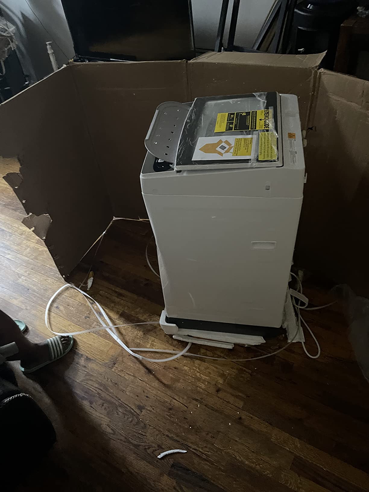 Avanti STW16D0W Portable Washing Machine 1.7 Cu. Ft. Capacity, Top Loading with Hot and Cold Water Inlets, 6 Cycles, Compact for Apartments Dorms and RVs, White - Customer Photo 1