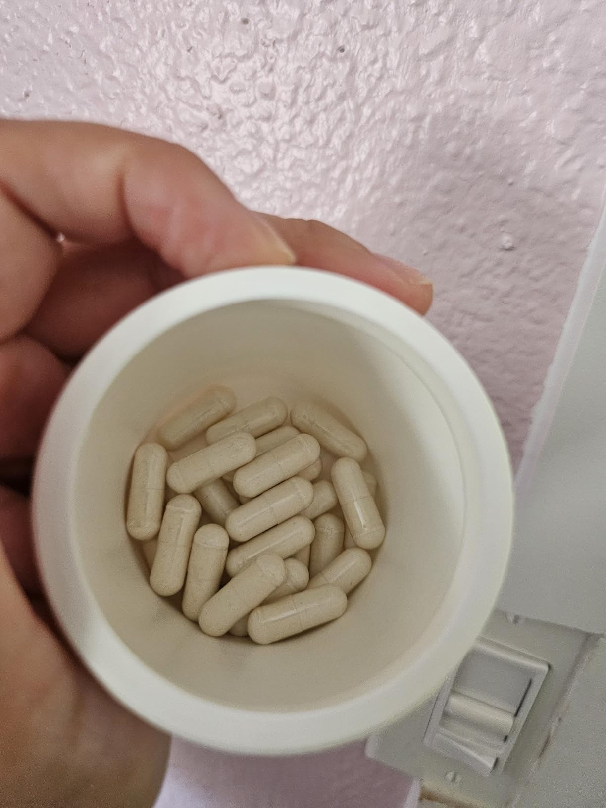 Happy V Dr. Formulated Vaginal Probiotics for Women Odor & Itch Support, Urinary & Gut Health, pH Balance | Womens Daily Probiotic with Patented Prebiotics & Lactobacillus for Feminine Wellness - Customer Photo 1