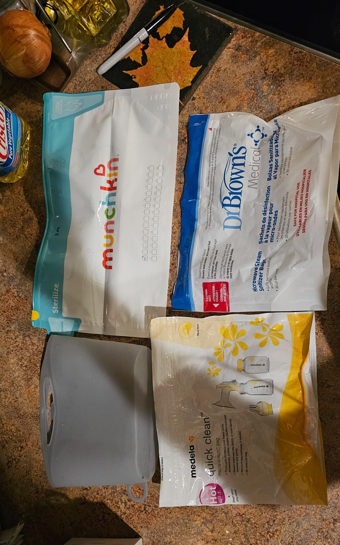 Munchkin® Sterilize™ Microwave Bottle Steam Sterilizer Bags, 30 Uses per Bag, 6 Pack Customer Review Munchkin® Sterilize™ Microwave Bottle Steam Sterilizer Bags, 30 Uses per Bag, 6 Pack - Customer Photo 1