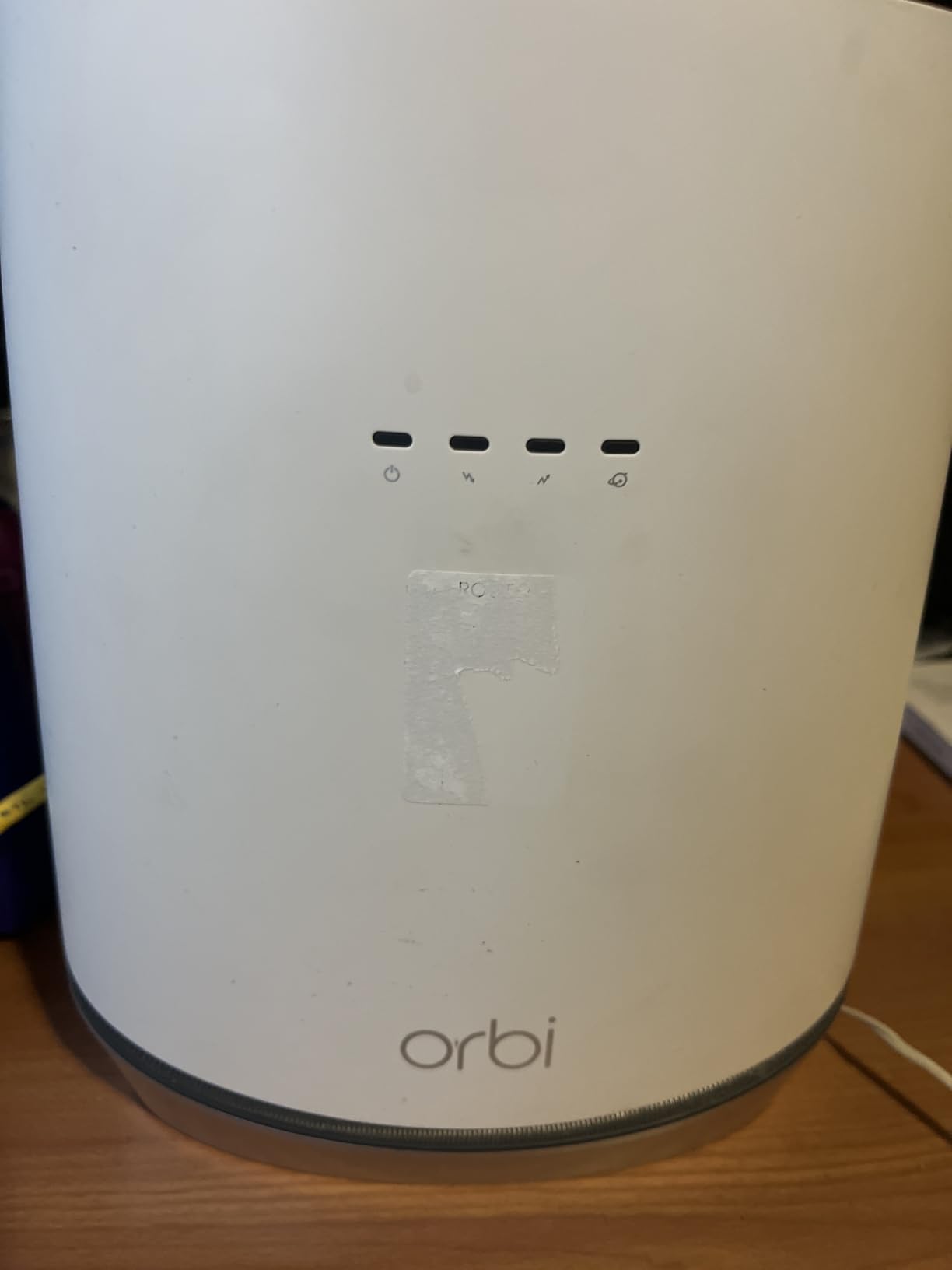NETGEAR Orbi Cable Modem Router Combo Mesh System (CBK752) DOCSIS 3.1 – AX4200 WiFi 6 (4.2 Gbps) – Works with Xfinity, Spectrum, Cox & More – Covers 5,000 sq.ft., 40 Devices - Free Expert Help - Customer Photo 3