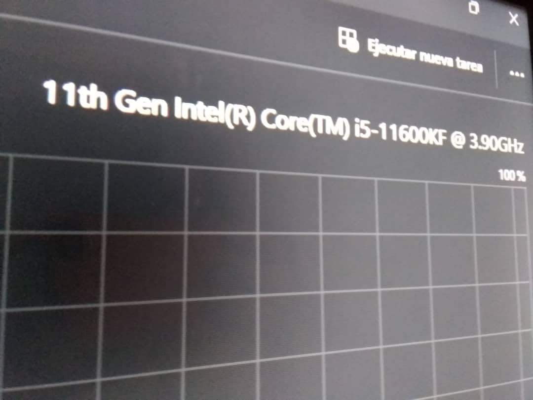 Intel® Core™ i5-11600KF Desktop Processor 6 Cores up to 4.9 GHz Unlocked LGA1200 (Intel® 500 Series & Select 400 Series Chipset) 125W - Customer Photo 2