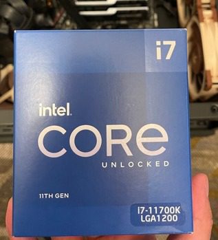 Intel® Core™ i7-11700K Desktop Processor 8 Cores up to 5.0 GHz Unlocked LGA1200 (Intel 500 Series & Select 400 Series Chipset) 125W - Customer Photo 1