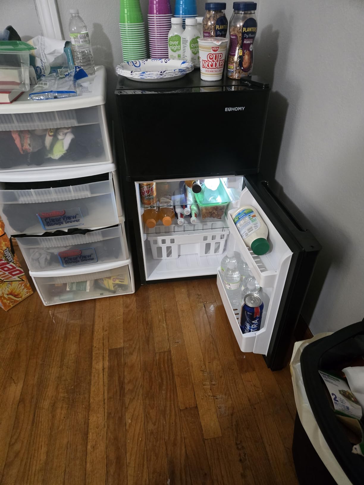 EUHOMY Mini Fridge with Freezer, 3.2 Cu.Ft Mini Refrigerator, Dorm Fridge with 2 Door For Bedroom/Apartment/Office-Food Storage Cooling Drink, Black - Customer Photo 1