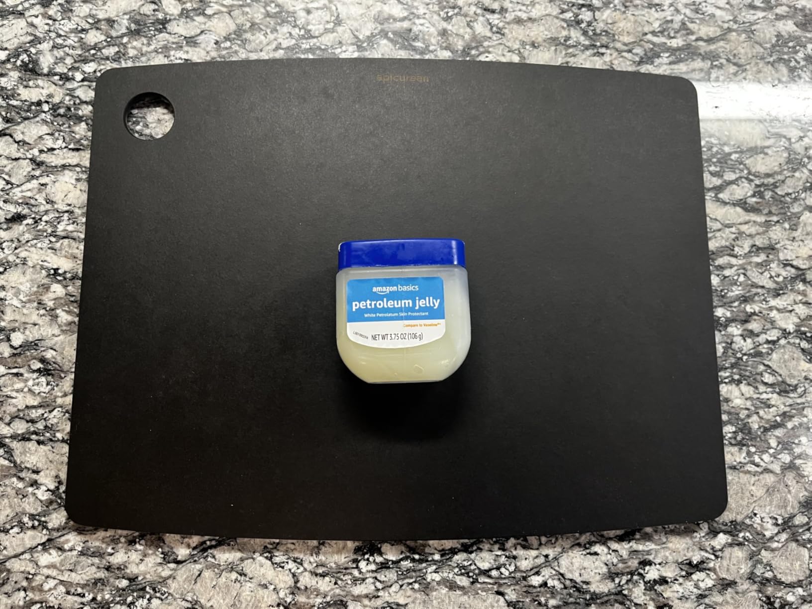 Amazon Basics Petroleum Jelly White Petrolatum Skin Protectant, Unscented, 3.75 oz, 1-Pack, (Previously Solimo) Customer Review Amazon Basics Petroleum Jelly White Petrolatum Skin Protectant, Unscented, 3.75 oz, 1-Pack, (Previously Solimo) - Customer Photo 1