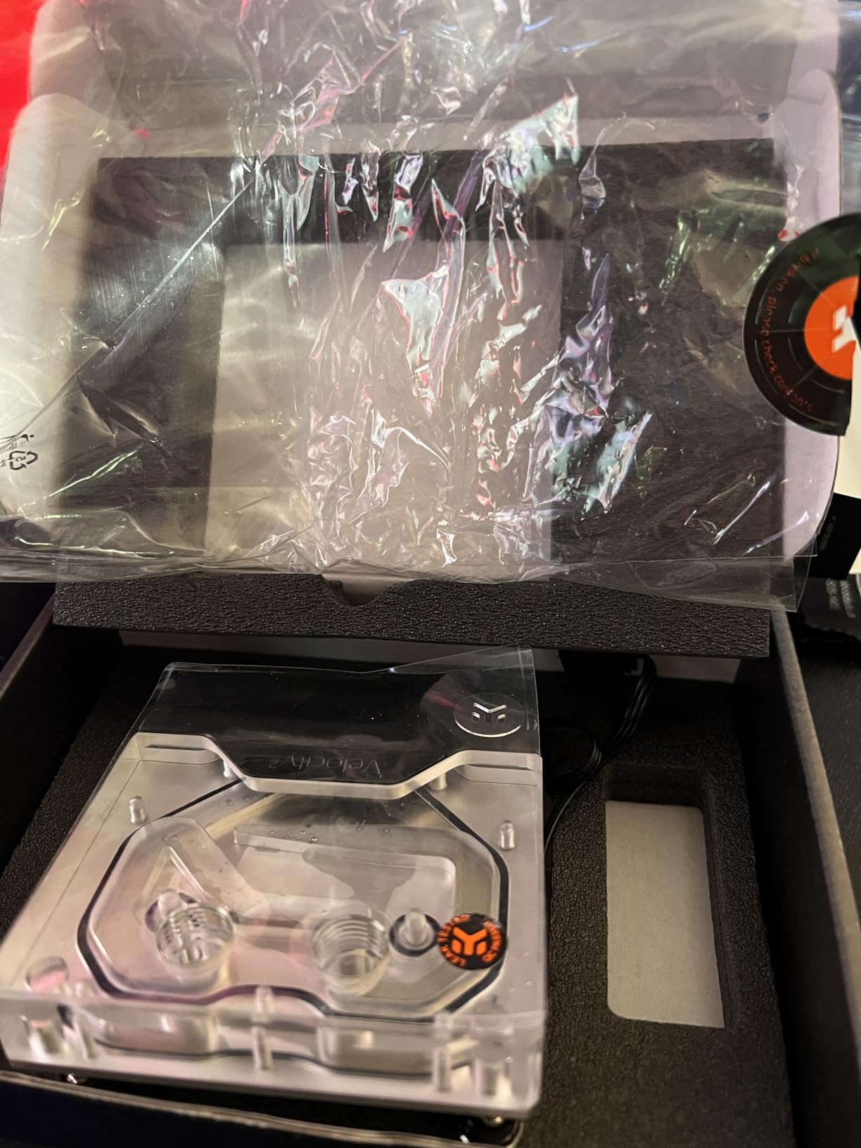 EKWB EK-Quantum Velocity 2 CPU Water Block D-RGB - 1700, Nickel/Plexi Customer Review EKWB EK-Quantum Velocity 2 CPU Water Block D-RGB - 1700, Nickel/Plexi - Customer Photo 3