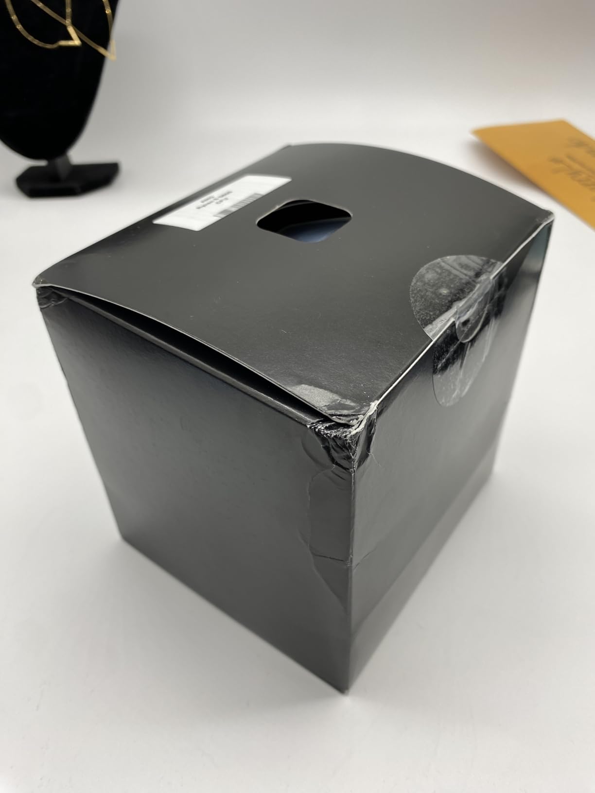 AMD Ryzen 5 5600 6-Core, 12-Thread Unlocked Desktop Processor with Wraith Stealth Cooler - Customer Photo 1