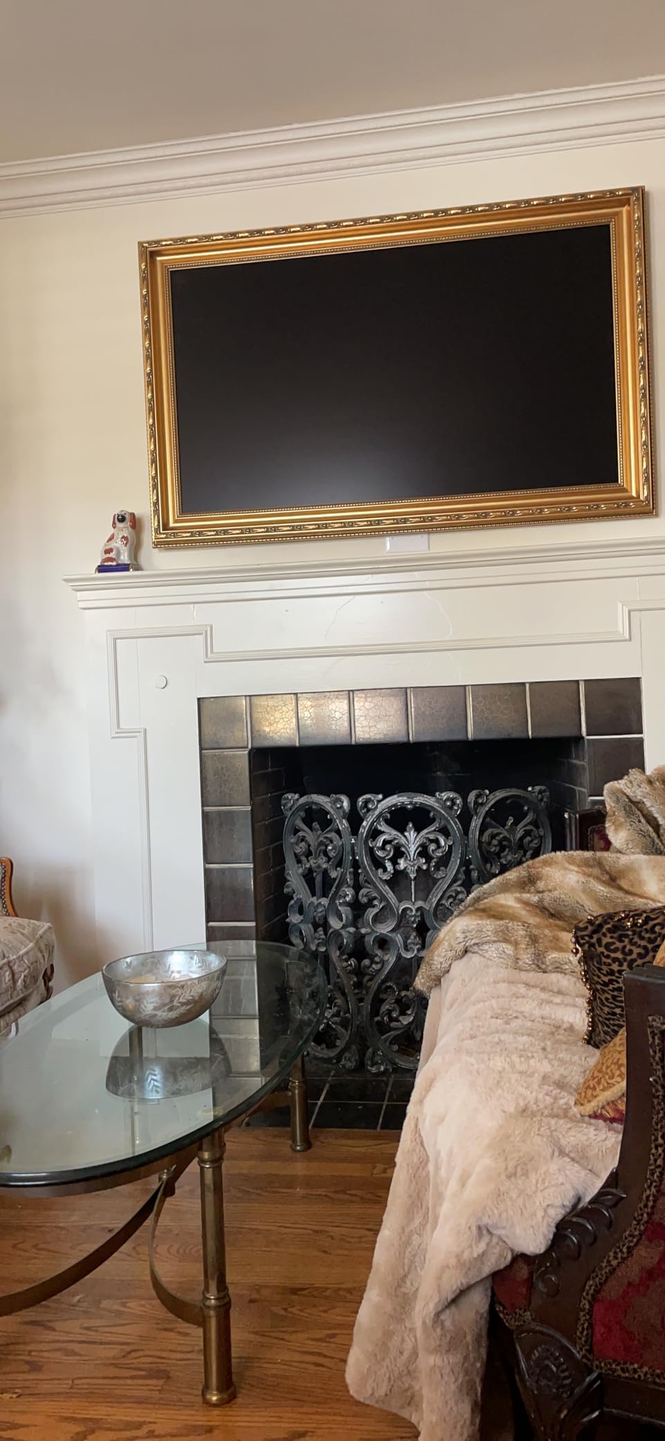 SAMSUNG 55-Inch Class QLED 4K The Frame LS03B Series, Quantum HDR, Art Mode, Anti-Reflection Matte Display, Slim Fit Wall Mount Included, Smart TV w/ Alexa Built-In (QN55LS03BAFXZA) Customer Review SAMSUNG 55-Inch Class QLED 4K The Frame LS03B Series, Quantum HDR, Art Mode, Anti-Reflection Matte Display, Slim Fit Wall Mount Included, Smart TV w/ Alexa Built-In (QN55LS03BAFXZA) - Customer Photo 2