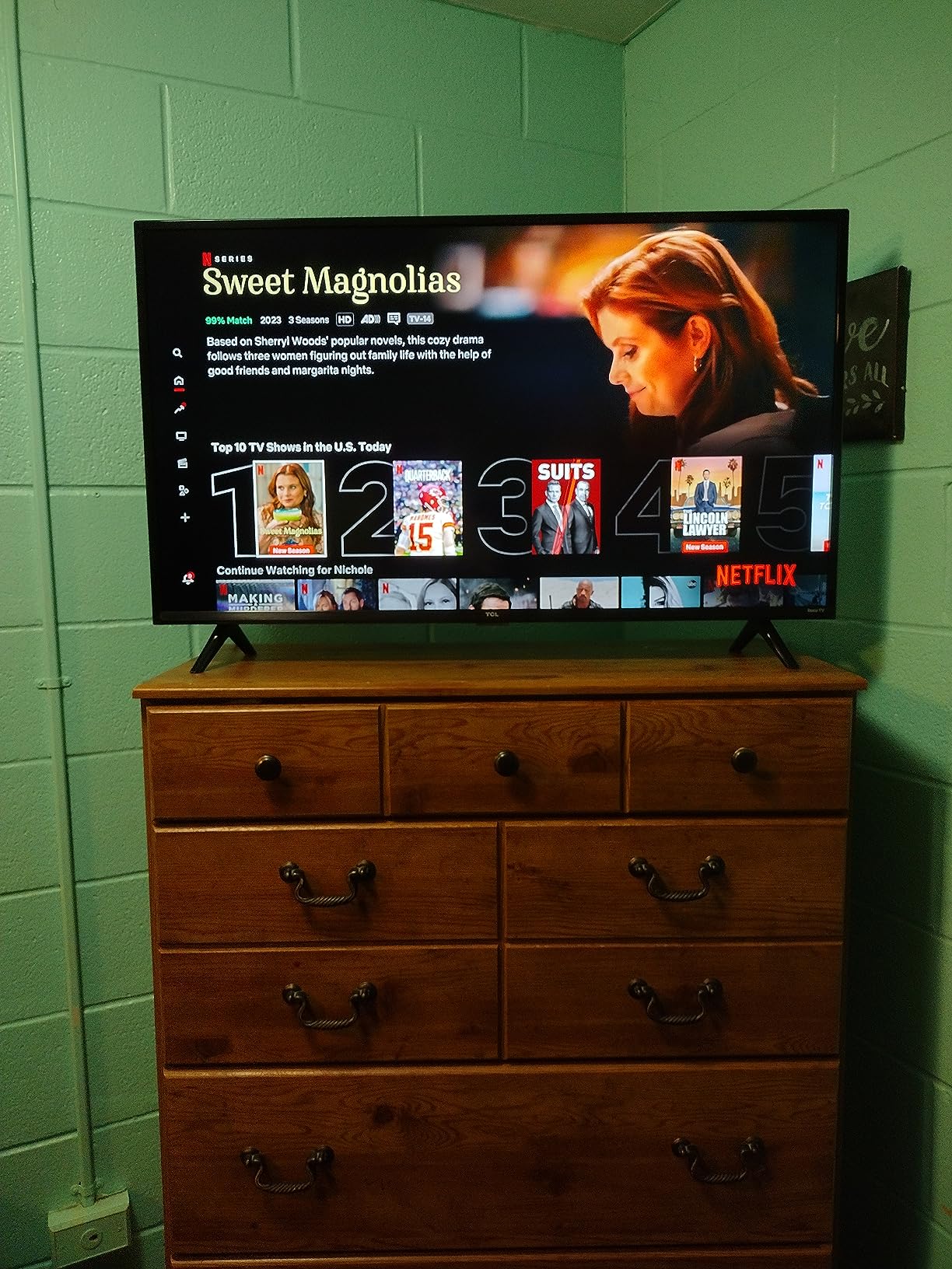 TCL 40