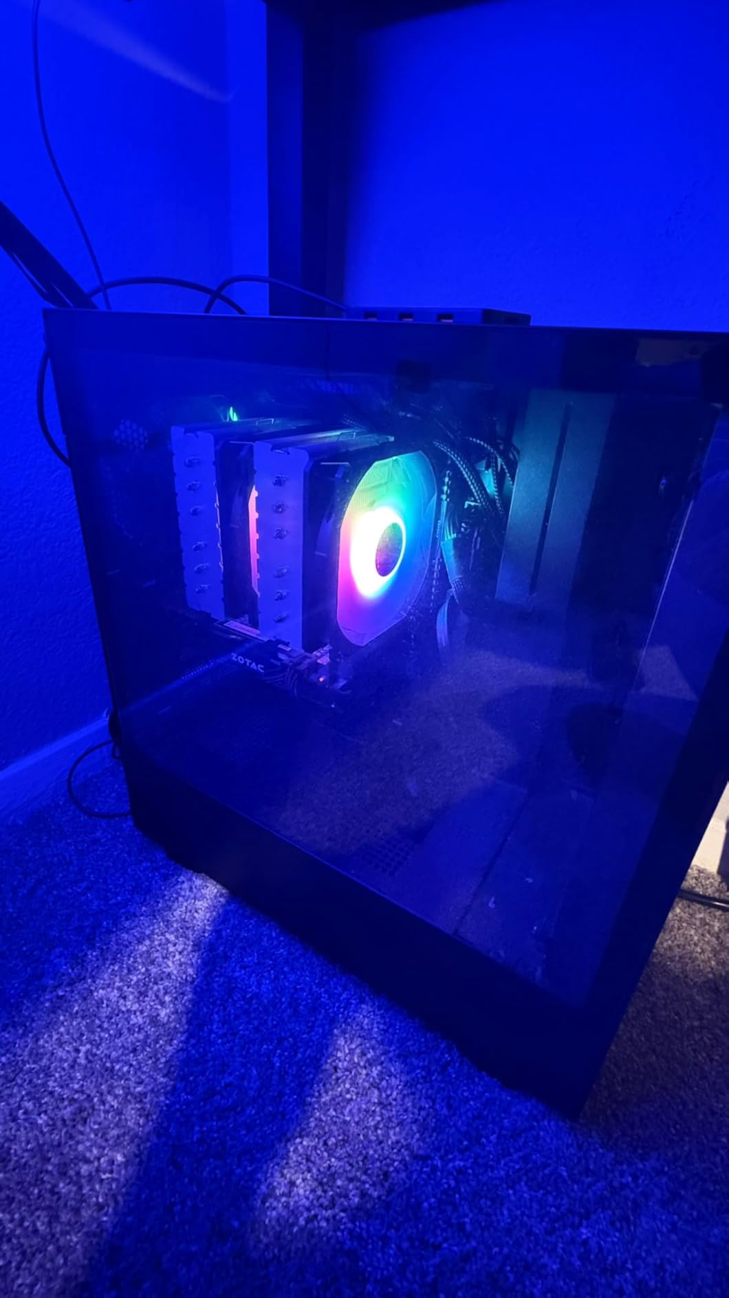 Cooler Master Hyper 212 Spectrum V3 ARGB CPU Air Cooler, 120mm PWM Fan, 4 Copper Heat Pipes, 152mm Tall, AMD Ryzen AM5/AM4, Intel LGA 1851/1700/1200 Brackets Customer Review Cooler Master Hyper 212 Spectrum V3 ARGB CPU Air Cooler, 120mm PWM Fan, 4 Copper Heat Pipes, 152mm Tall, AMD Ryzen AM5/AM4, Intel LGA 1851/1700/1200 Brackets - Customer Photo 1