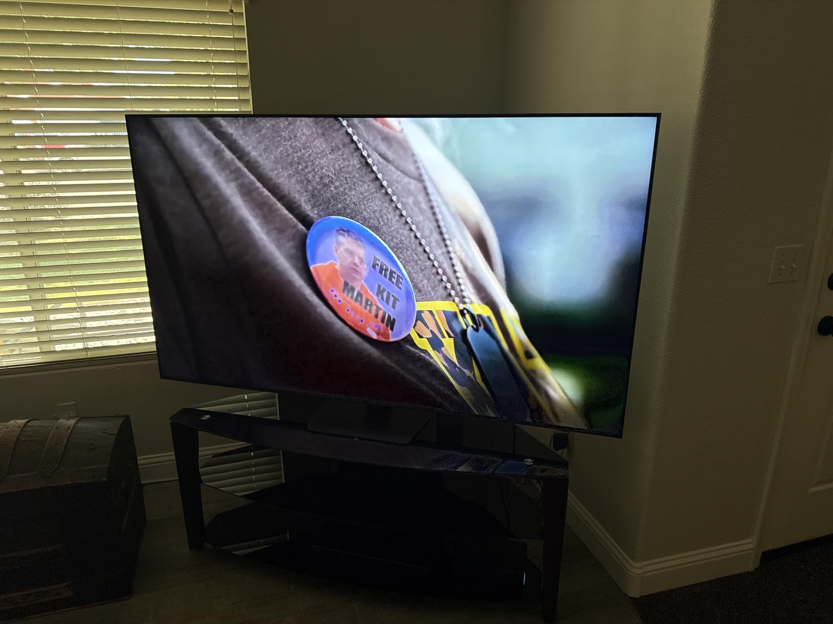 SAMSUNG 75-Inch Class Neo QLED 4K QN90C Series Quantum HDR+, Dolby Atmos, Object Tracking Sound+, Anti-Glare, Gaming Hub, Q-Symphony, Smart TV with Alexa Built-in (QN75QN90C, 2023 Model) - Customer Photo 1