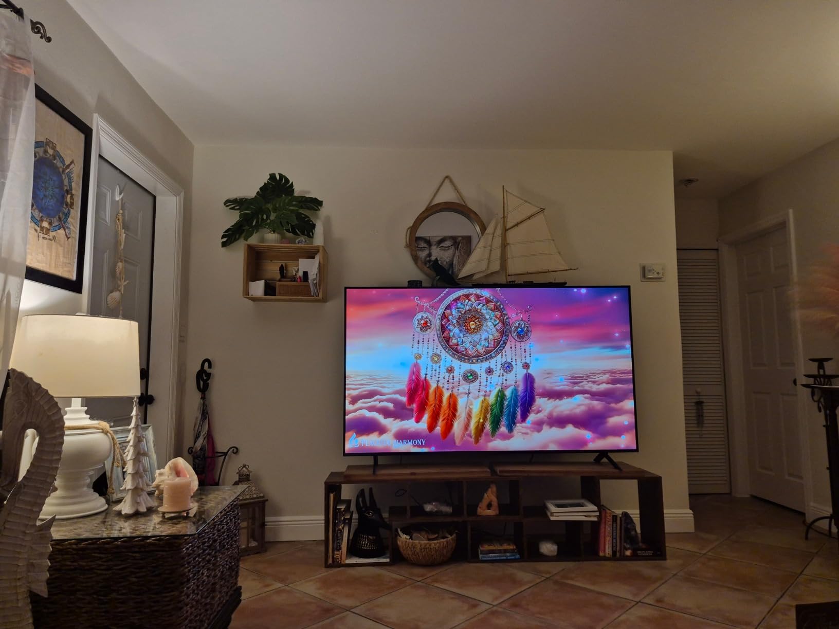 LG 55-Inch Class UR9000 Series Alexa Built-in 4K Smart TV (3840 x 2160), AI-Powered 4K Customer Review LG 55-Inch Class UR9000 Series Alexa Built-in 4K Smart TV (3840 x 2160), AI-Powered 4K - Customer Photo 2