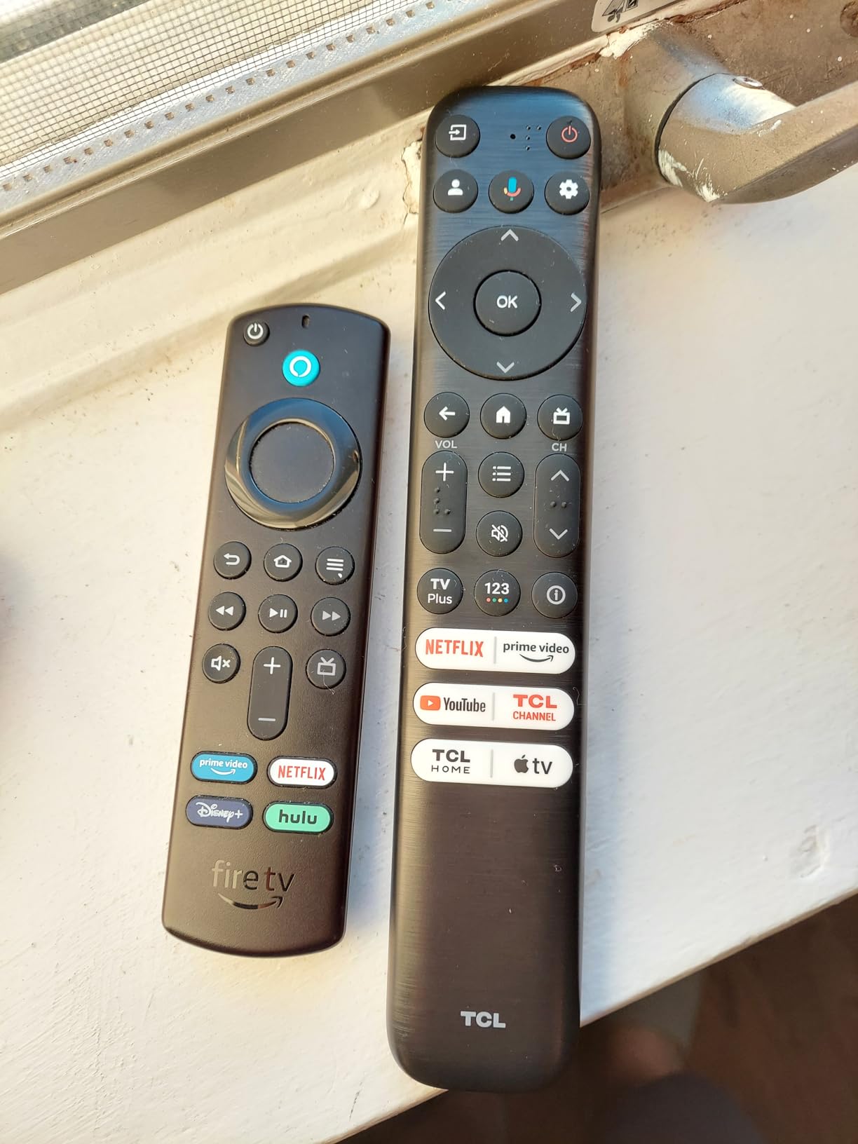 TCL 55-Inch Q6 QLED 4K Smart TV with Google (55Q650G, 2023 Model) Dolby Vision, Atmos, HDR Pro+, Game Accelerator Enhanced Gaming, Voice Remote, Works Alexa, Streaming UHD Television - Customer Photo 1