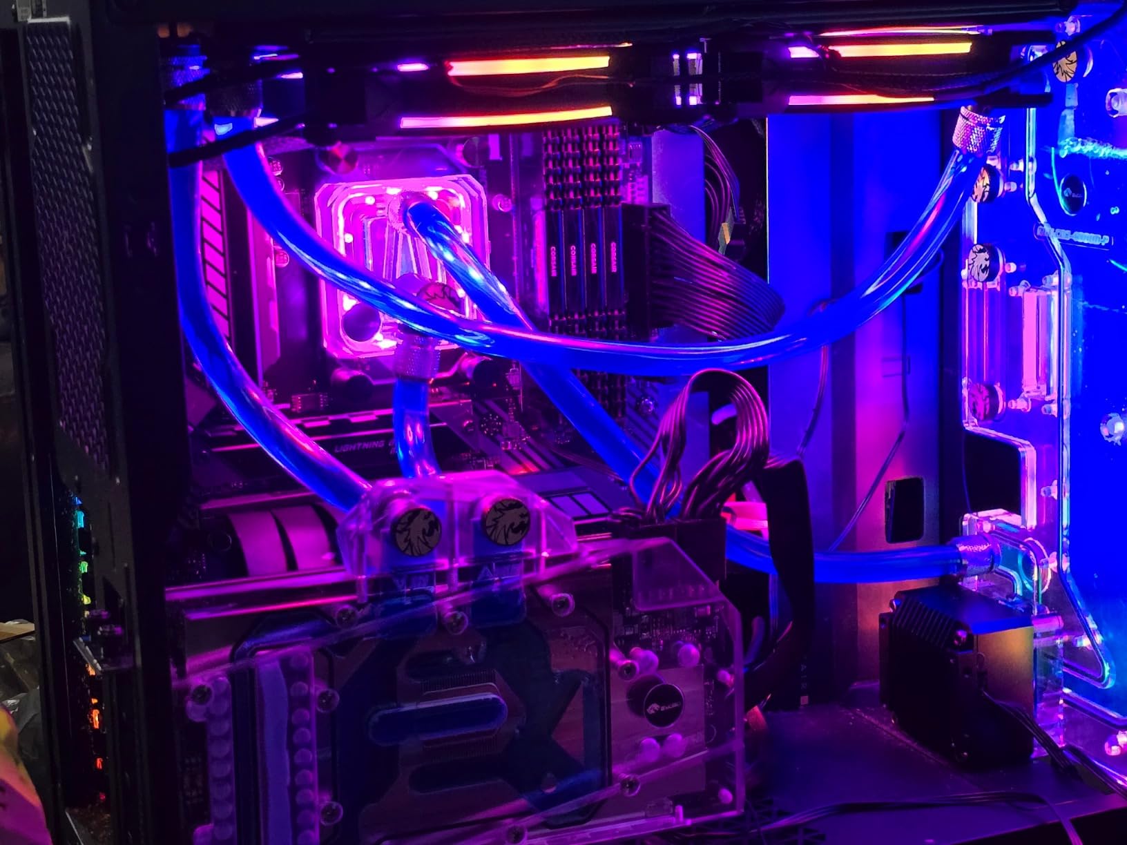 Bykski CPU-XPR-M-V3 High-Performance CPU Water Cooling Block - Featuring Aggressive 0.08mm Fins - Sturdy Mounting Construction with Elite Cooling - for AMD Ryzen 3/5/7/9 (AM4/AM5) - Black Customer Review Bykski CPU-XPR-M-V3 High-Performance CPU Water Cooling Block - Featuring Aggressive 0.08mm Fins - Sturdy Mounting Construction with Elite Cooling - for AMD Ryzen 3/5/7/9 (AM4/AM5) - Black - Customer Photo 1