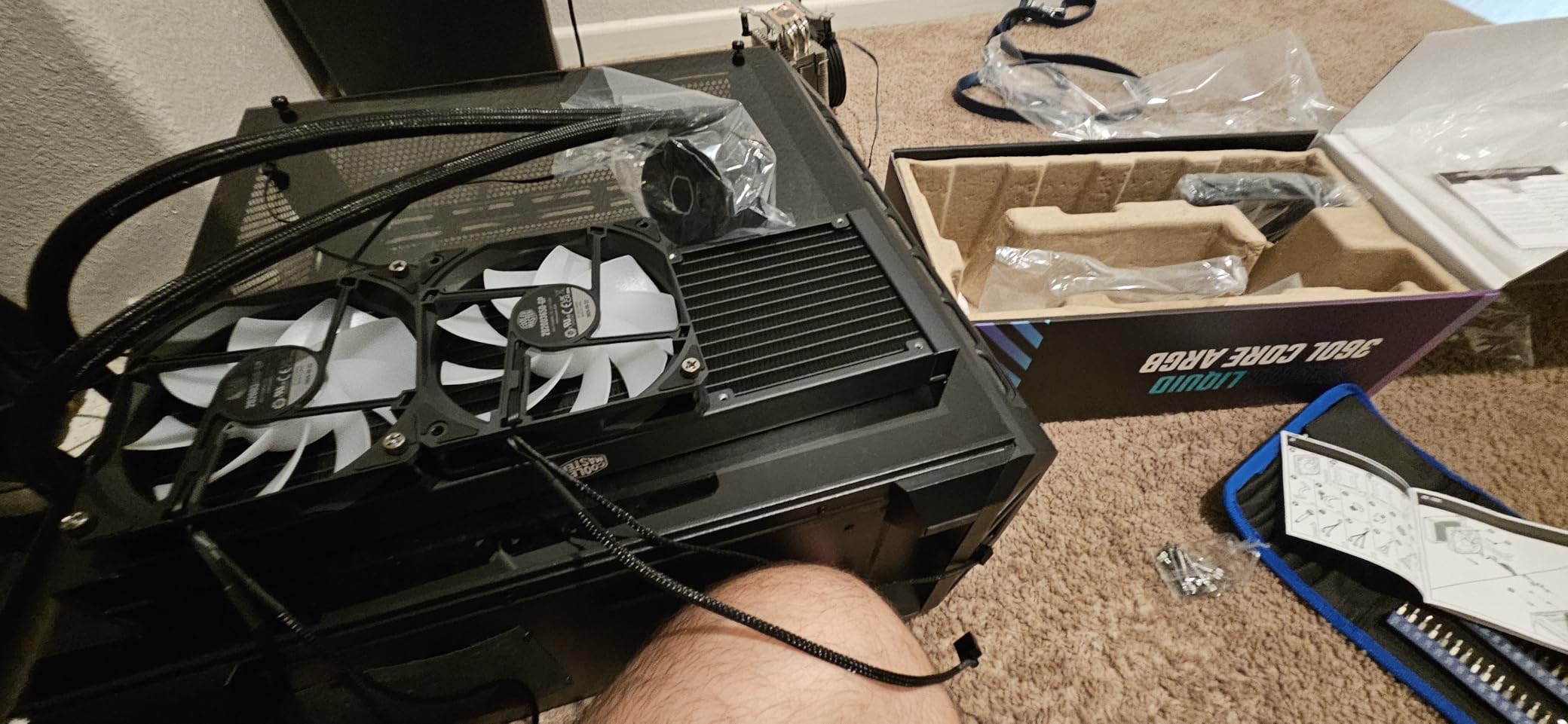 Cooler Master MasterLiquid 360L Core 360mm Close-Loop AIO Liquid Cooler, ARGB Sync, Gen S Coldplate Pump, 120mm PWM, CryoFuze 14W/mK, AMD Ryzen AM5/AM4, Intel LGA1700/1200 (MLW-D36M-A18PZ-R1) , Black Customer Review Cooler Master MasterLiquid 360L Core 360mm Close-Loop AIO Liquid Cooler, ARGB Sync, Gen S Coldplate Pump, 120mm PWM, CryoFuze 14W/mK, AMD Ryzen AM5/AM4, Intel LGA1700/1200 (MLW-D36M-A18PZ-R1) , Black - Customer Photo 1