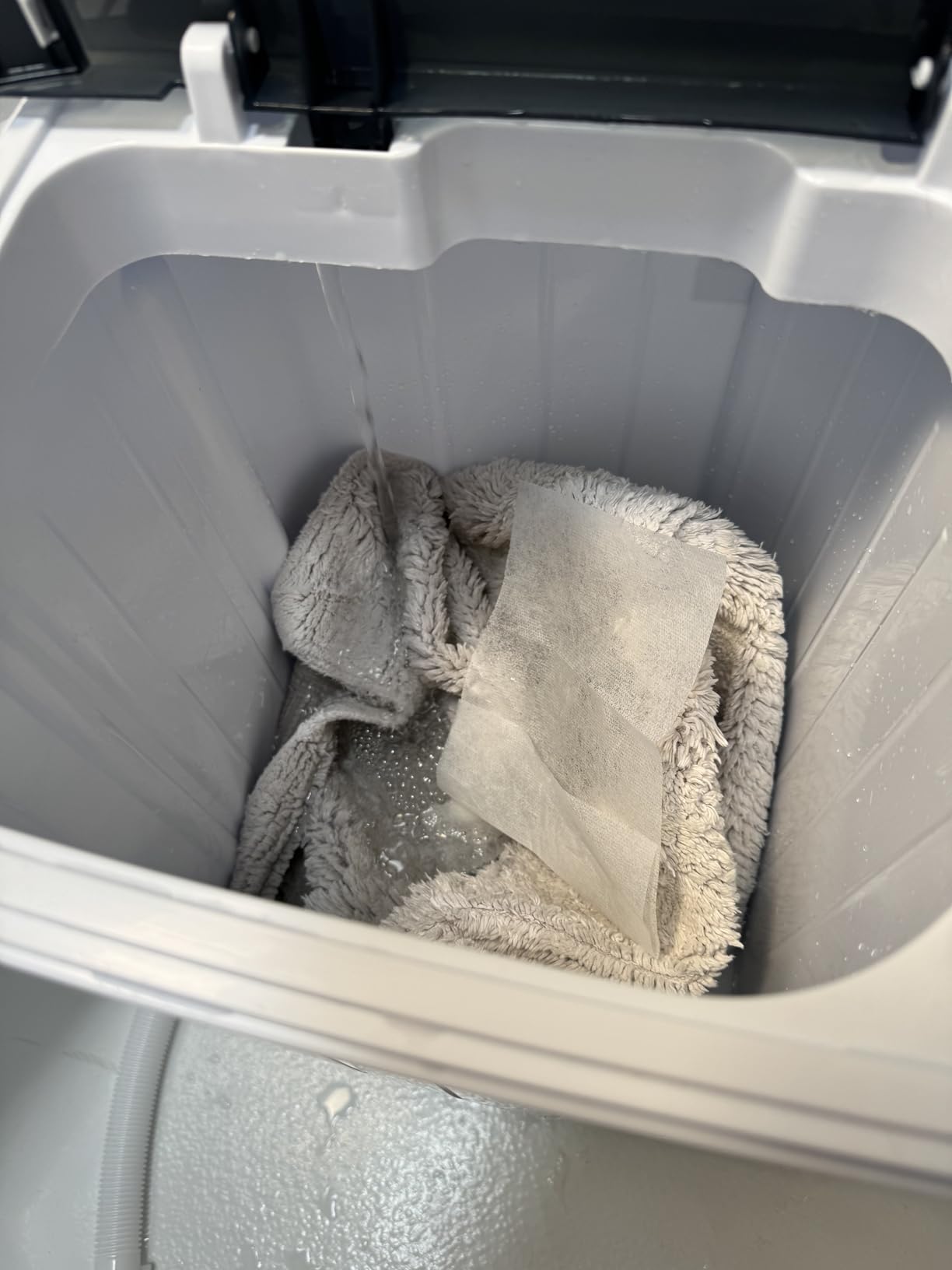 Pataku Portable Washing Machine, 17.6 Lbs Compact Mini Washer and Dryer Combo,Twin Tub Laundry Washer with Spin Cycle, Soaking Function Ideal for Apartment, Dorms, RVs Camping, Grey Customer Review Pataku Portable Washing Machine, 17.6 Lbs Compact Mini Washer and Dryer Combo,Twin Tub Laundry Washer with Spin Cycle, Soaking Function Ideal for Apartment, Dorms, RVs Camping, Grey - Customer Photo 1
