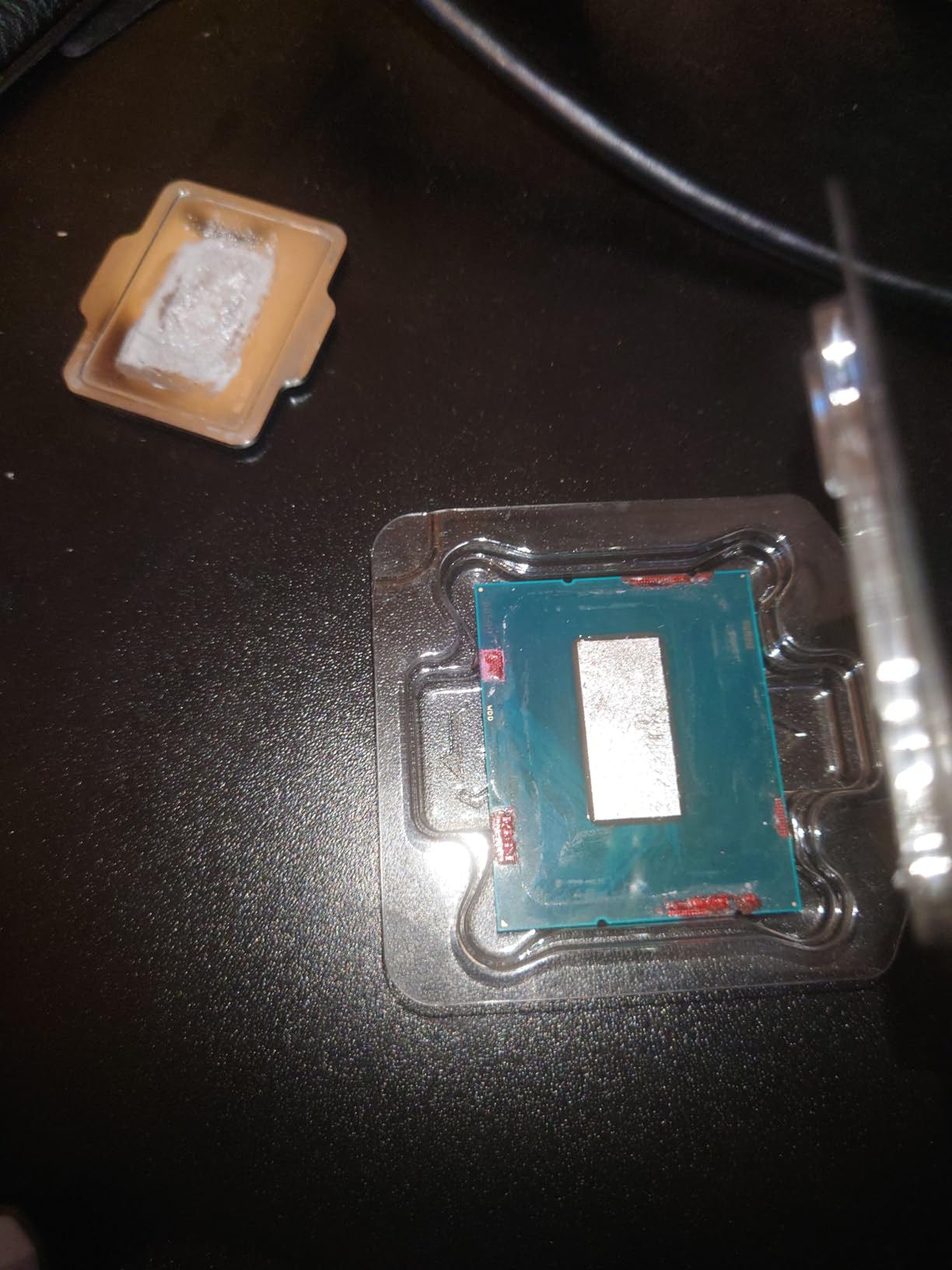 Intel® Core™ i9-14900K Desktop Processor 24 cores (8 P-cores + 16 E-cores) up to 6.0 GHz Customer Review Intel® Core™ i9-14900K Desktop Processor 24 cores (8 P-cores + 16 E-cores) up to 6.0 GHz - Customer Photo 1