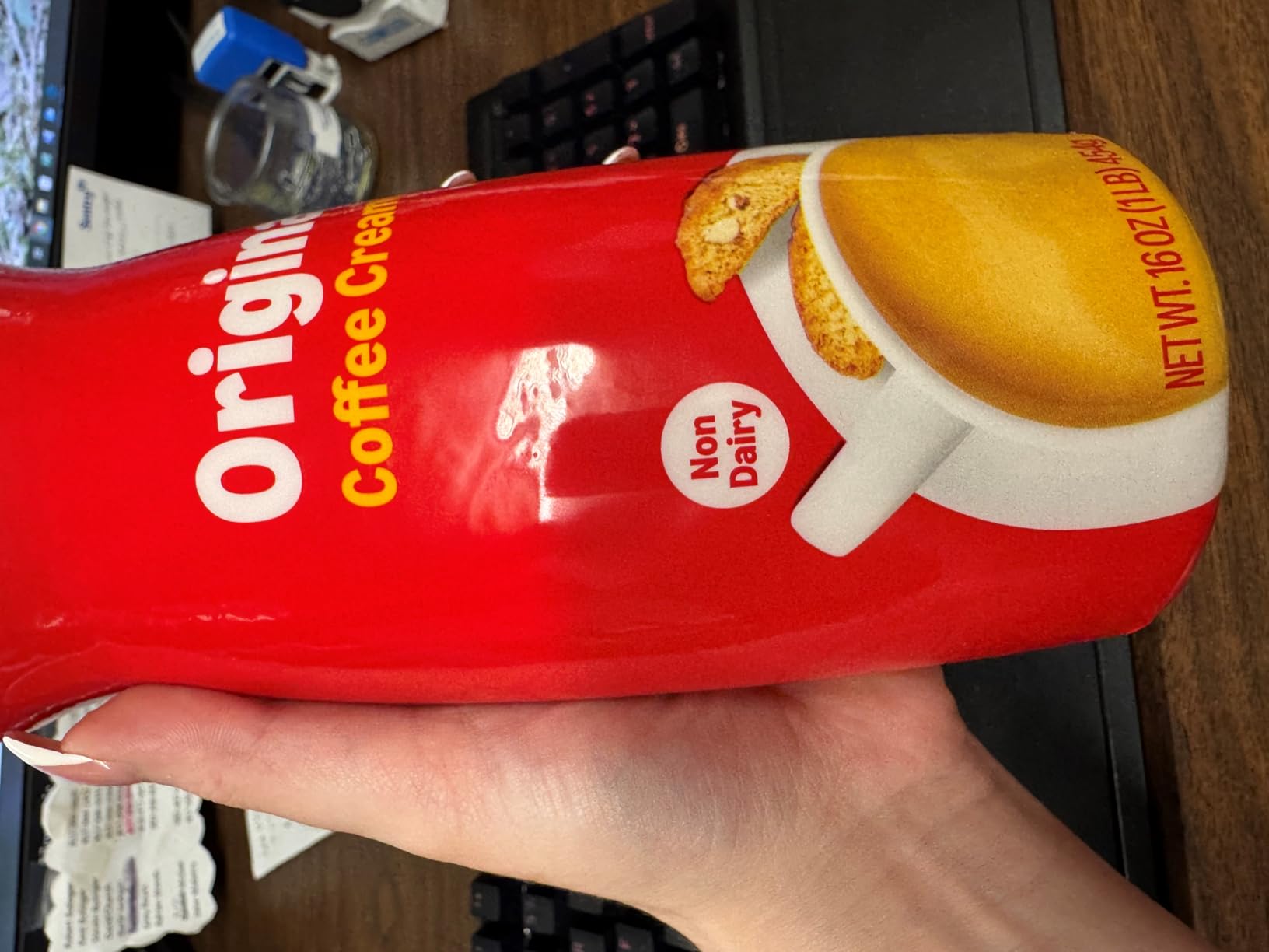 Amazon Saver, Original Coffee Creamer, Non Dairy, 35.3 Oz - Customer Photo 1
