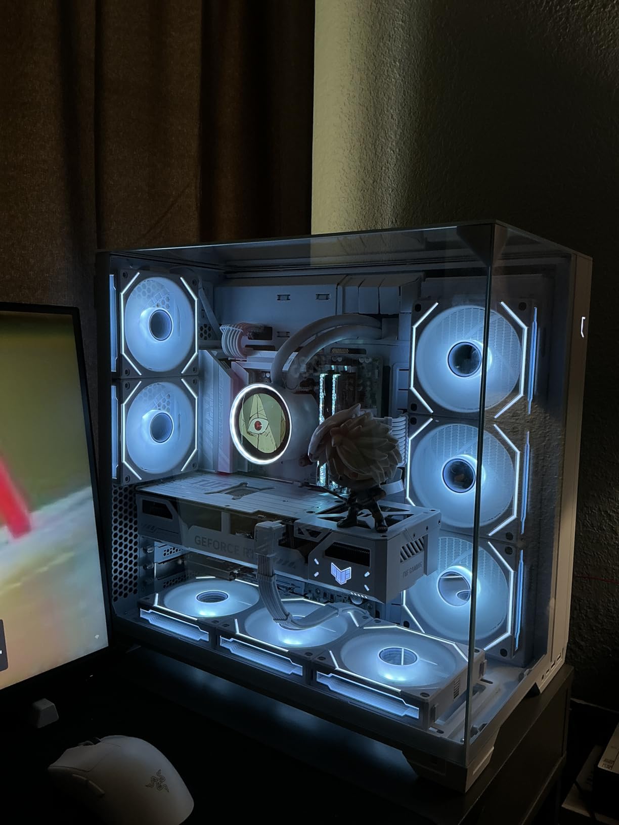 ASUS TUF Gaming NVIDIA GeForce RTX™ 4070 Ti Super OC Edition Gaming Graphics Card (PCIe 4.0, 16GB GDDR6X, HDMI 2.1a, DisplayPort 1.4a),RTX4070Ti|OC|Black - Customer Photo 1