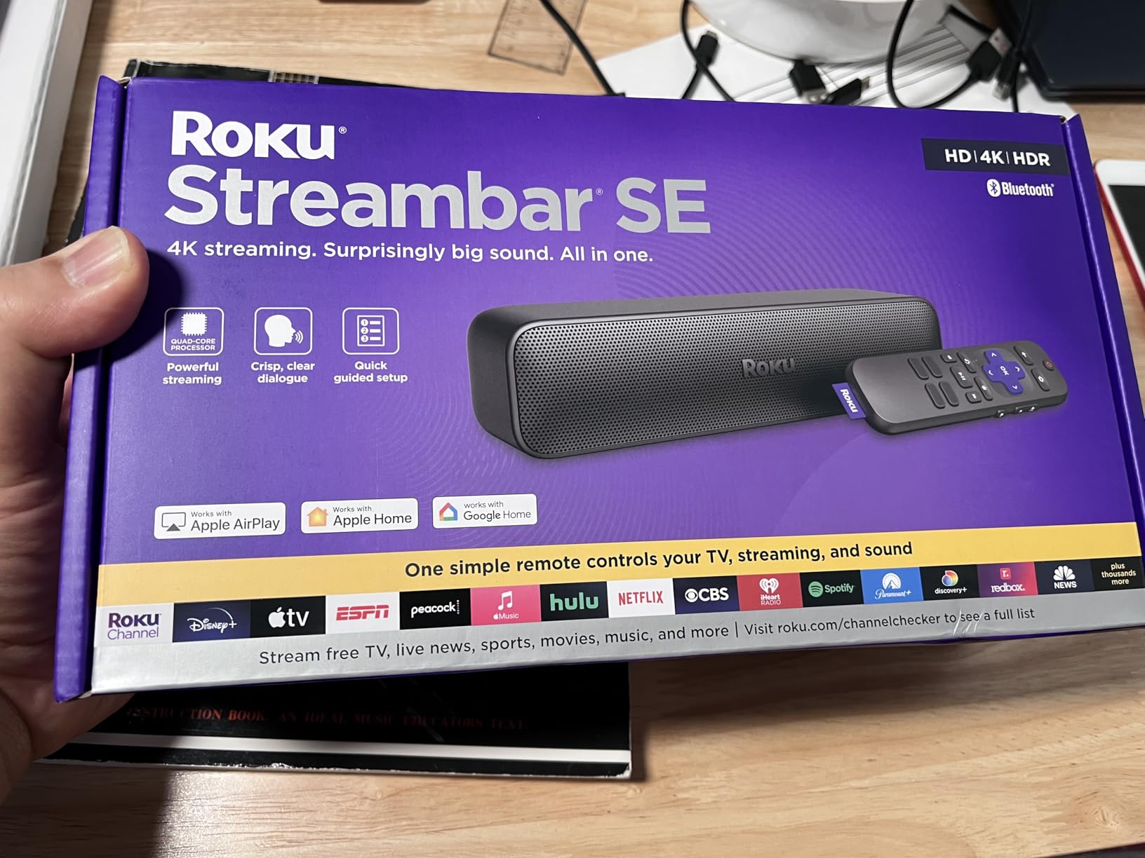 Roku Streambar SE | 2-in-1 TV Soundbar with Built-in 4K/HD/HDR Streaming, Premium Speakers, & Enhanced Speech Clarity for Crisp, Clear Dialogue - Quick Guided Simple Setup Customer Review Roku Streambar SE | 2-in-1 TV Soundbar with Built-in 4K/HD/HDR Streaming, Premium Speakers, & Enhanced Speech Clarity for Crisp, Clear Dialogue - Quick Guided Simple Setup - Customer Photo 2