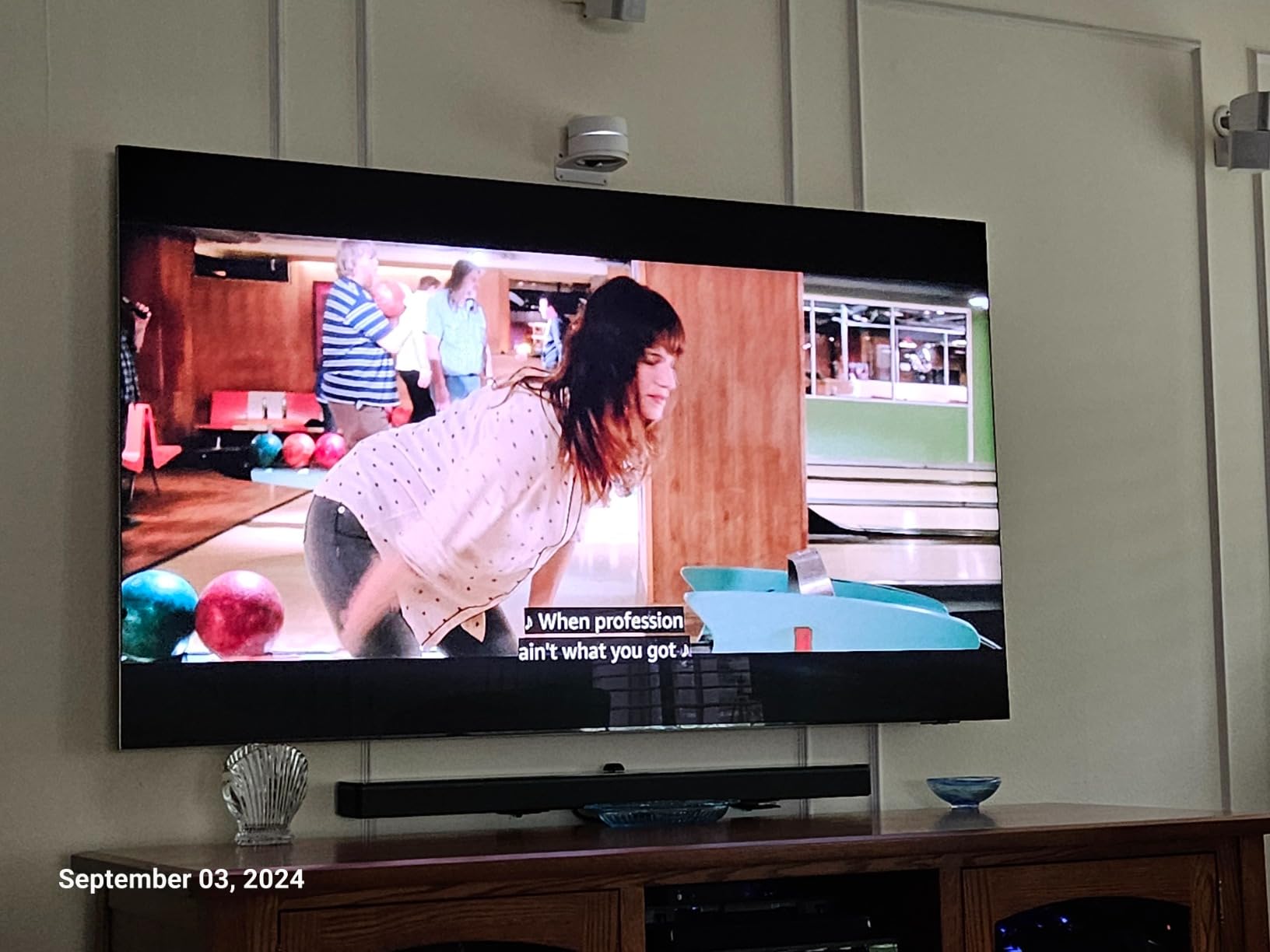 Samsung 85-Inch Class Neo QLED 8K QN900D Series Mini LED, Neo Quantum HDR Smart TV w/Dolby Atmos, Object Tracking Sound Pro, AI Motion Enhancer Pro, Alexa Built-in (QN85QN900D, 2024 Model) - Customer Photo 1