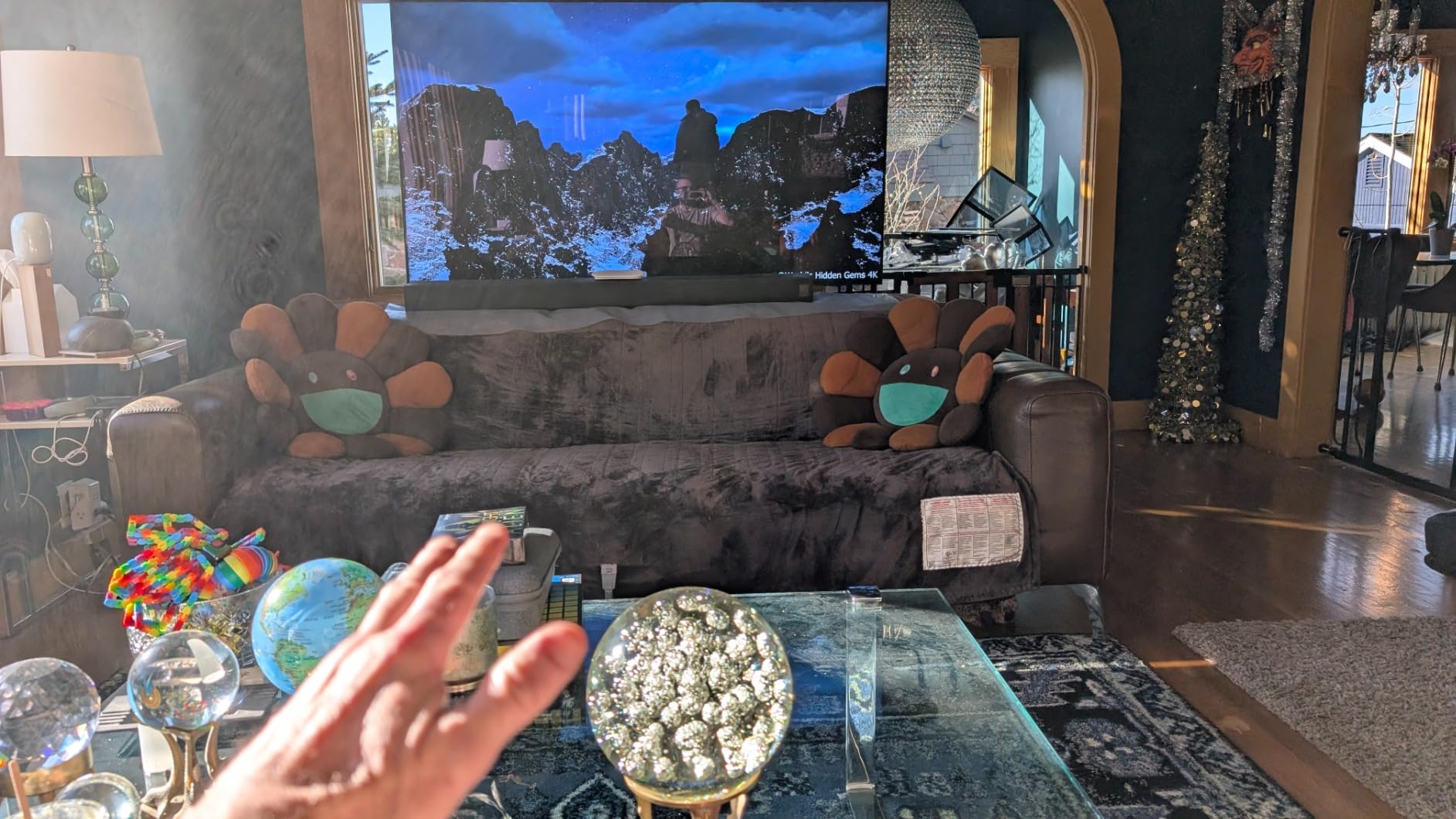 Samsung 65-Inch Class Neo QLED 4K QN90D Series Mini LED, Neo Quantum HDR+ Smart TV w/Dolby Atmos, Object Tracking Sound+, Motion Xcelerator, Real Depth Enhancer Pro, Alexa Built-in (QN65QN90D, 2024) - Customer Photo 1