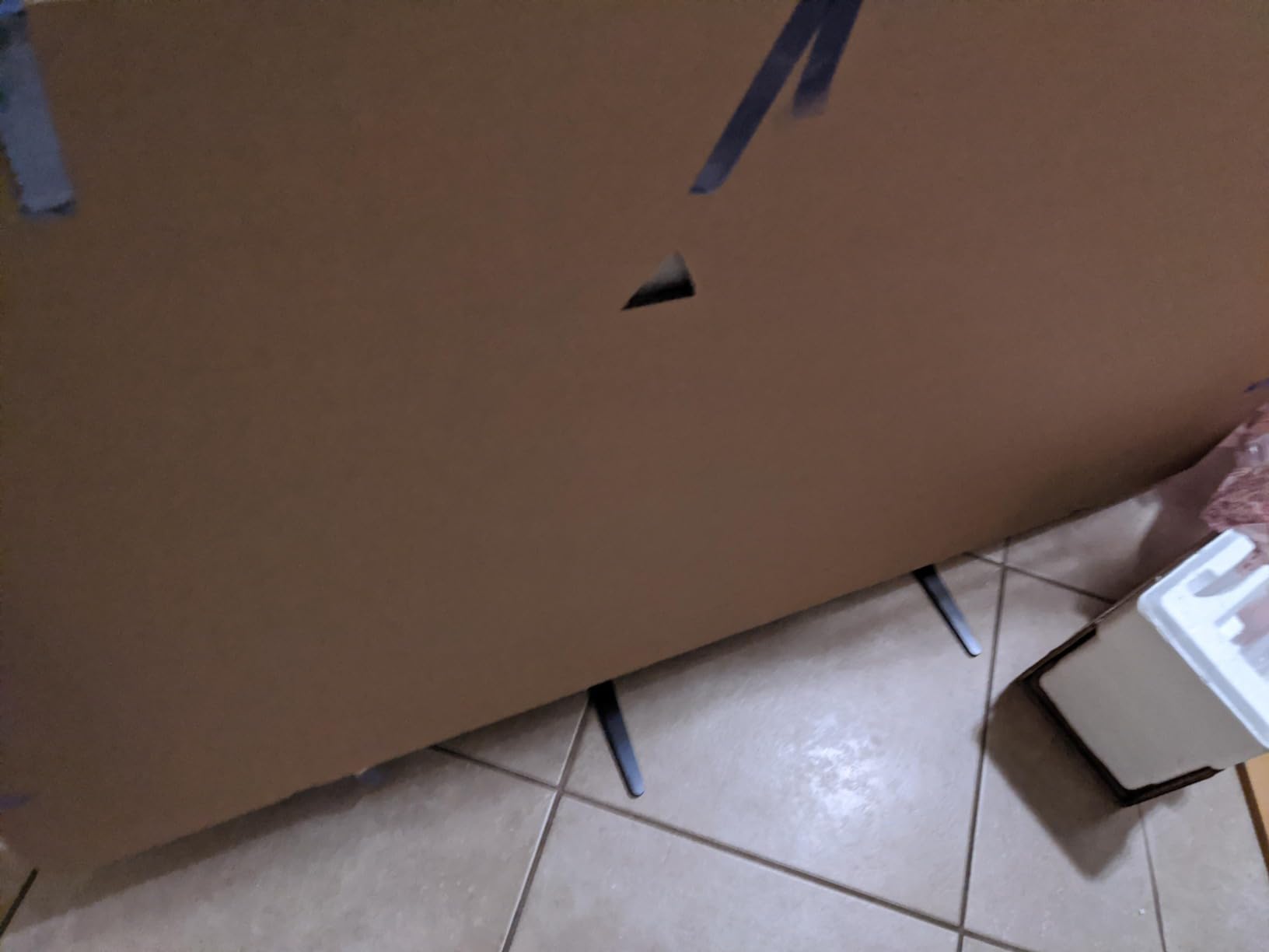 Sony 85 Inch Mini LED QLED 4K Ultra HD TV BRAVIA 9 Smart Google TV with Dolby Vision HDR and Exclusive Features for PlayStation 5 (K-85XR90), 2024 Model Customer Review Sony 85 Inch Mini LED QLED 4K Ultra HD TV BRAVIA 9 Smart Google TV with Dolby Vision HDR and Exclusive Features for PlayStation 5 (K-85XR90), 2024 Model - Customer Photo 2