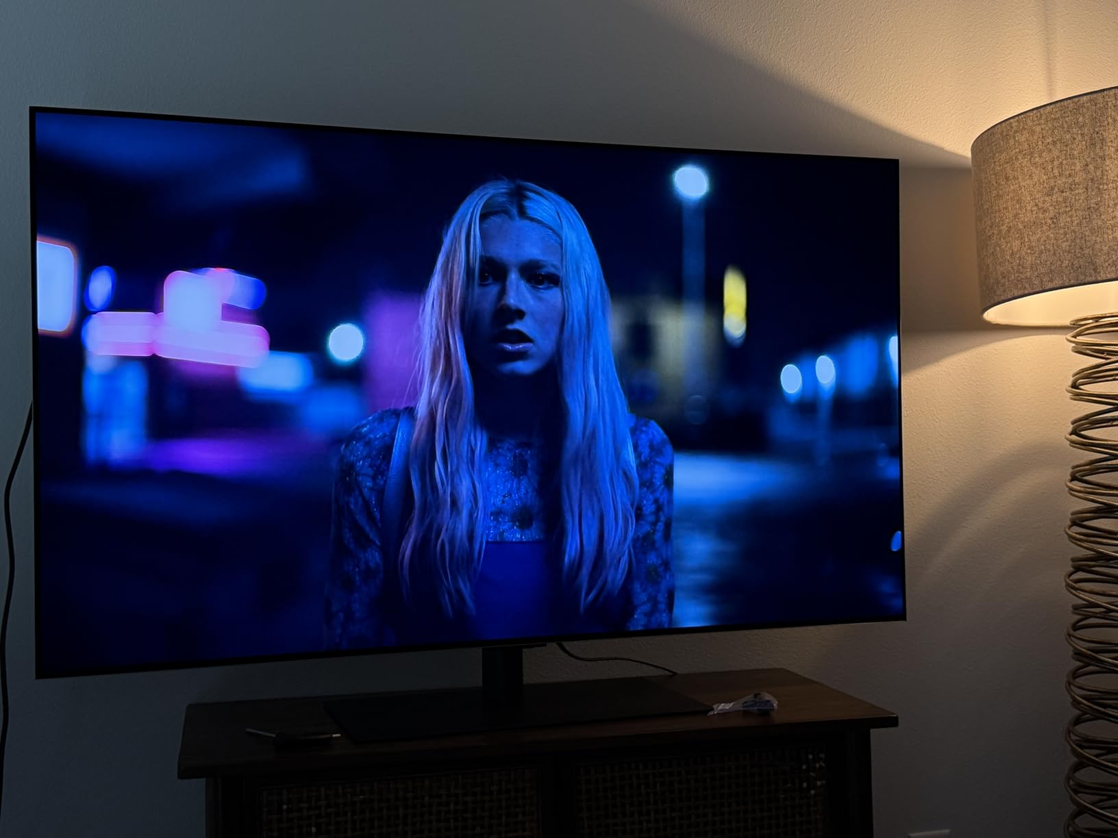 LG 65-Inch Class OLED evo G4 Series Smart TV 4K Processor Flat Screen with Magic Remote AI-Powered with Alexa Built-in (OLED65G4SUB, 2024) - Customer Photo 2