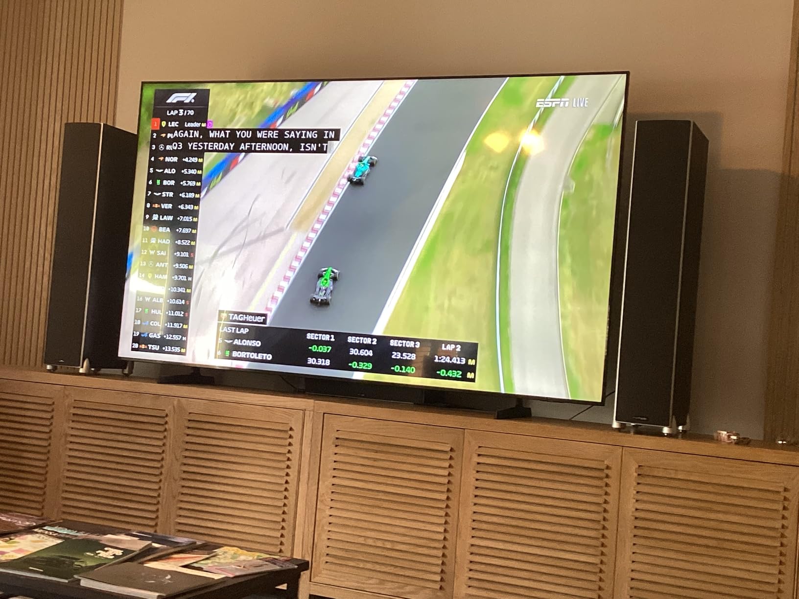 Samsung 98-Inch Class 4K Crystal UHD DU9000 Series HDR Smart TV, Object Tracking Sound Lite, Motion Xcelerator 120Hz, Supersize Picture Enhancer, Mega Contrast, Alexa Built-In (UN98DU9000, 2024 Model) Customer Review Samsung 98-Inch Class 4K Crystal UHD DU9000 Series HDR Smart TV, Object Tracking Sound Lite, Motion Xcelerator 120Hz, Supersize Picture Enhancer, Mega Contrast, Alexa Built-In (UN98DU9000, 2024 Model) - Customer Photo 1