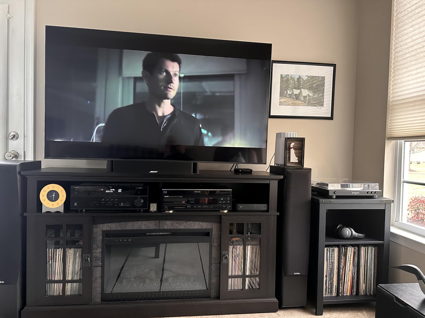 Samsung 65-Inch Class QLED 4K Q80D Series Quantum HDR+ Smart TV w/Dolby Atmos, Object Tracking Sound Lite, Direct Full Array, Motion Xcelerator, Alexa Built-in (QN65Q80D, 2024 Model) - Customer Photo 2
