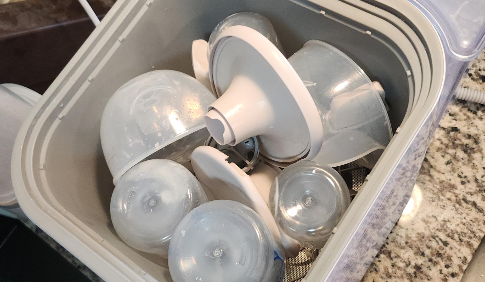 Momcozy KleanPal Pro Baby Bottle Washer, Sterilizer & Dryer - All-in-One Cleaning Machine for Bottles, Pump Parts & Baby Essentials - Time-Saving & Effortless Care Customer Review Momcozy KleanPal Pro Baby Bottle Washer, Sterilizer & Dryer - All-in-One Cleaning Machine for Bottles, Pump Parts & Baby Essentials - Time-Saving & Effortless Care - Customer Photo 1