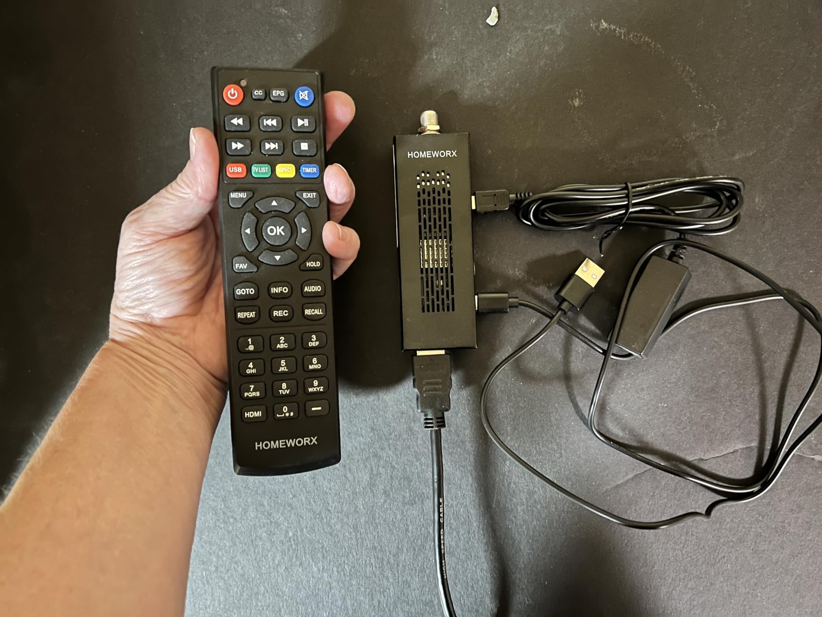 Digital TV Converter Box Dongle, ATSC Digital Converter Box with TV Tuner, TV Recording, USB Multimedia Function, 1080P HDMI Output, Clear QAM by Mediasonic HomeWorx (HW135STB) - Customer Photo 1
