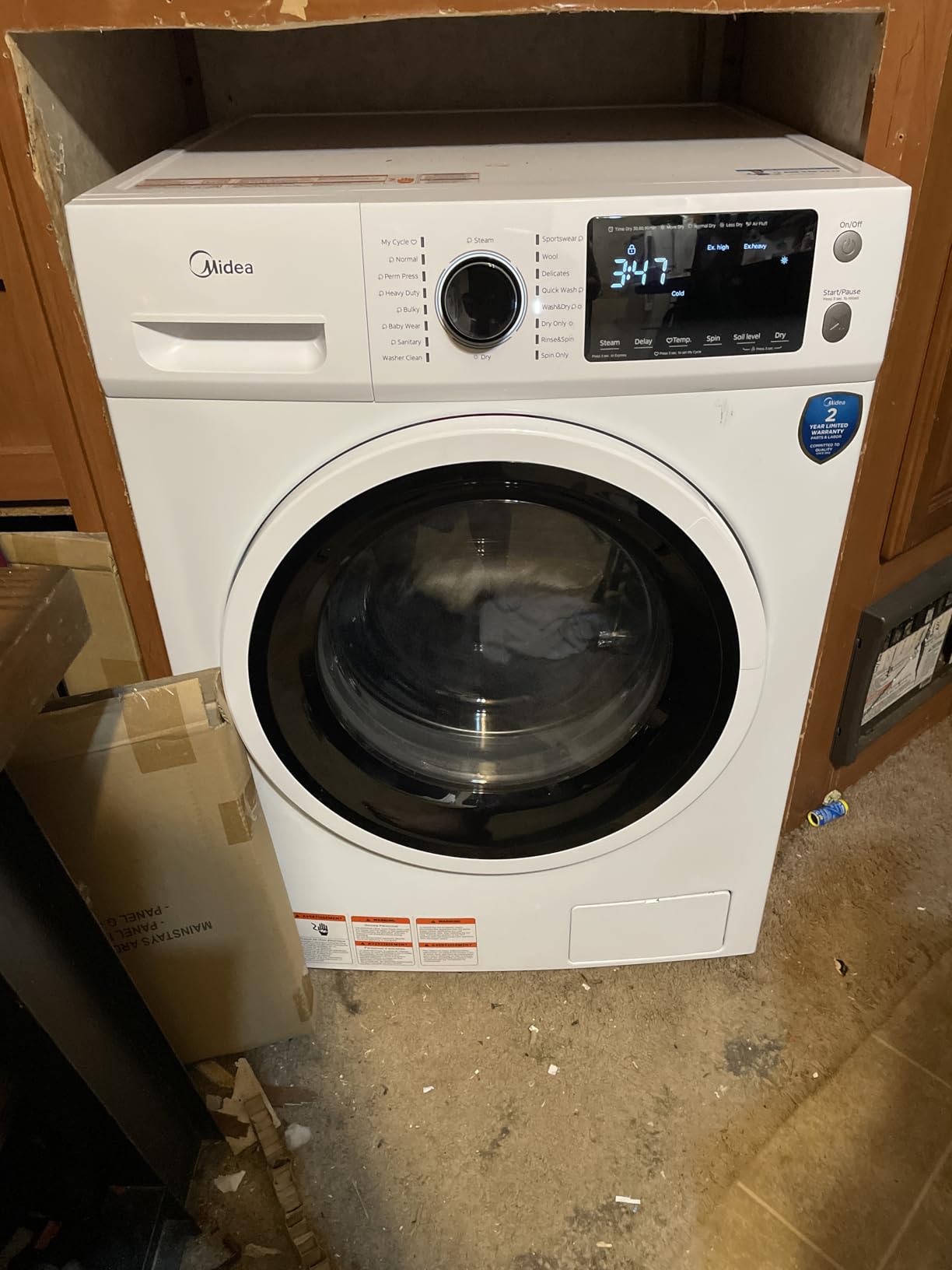 Midea 24 Inch Washer and Dryer Combo, All in One Washer and Dryer 2.7 cu.ft 26lbs, Ventless Washing Machine, Steam Care, Overnight Dry, 1400 RPM, 16 Cycles Front Load Washer, Full-Automatic, White - Customer Photo 2