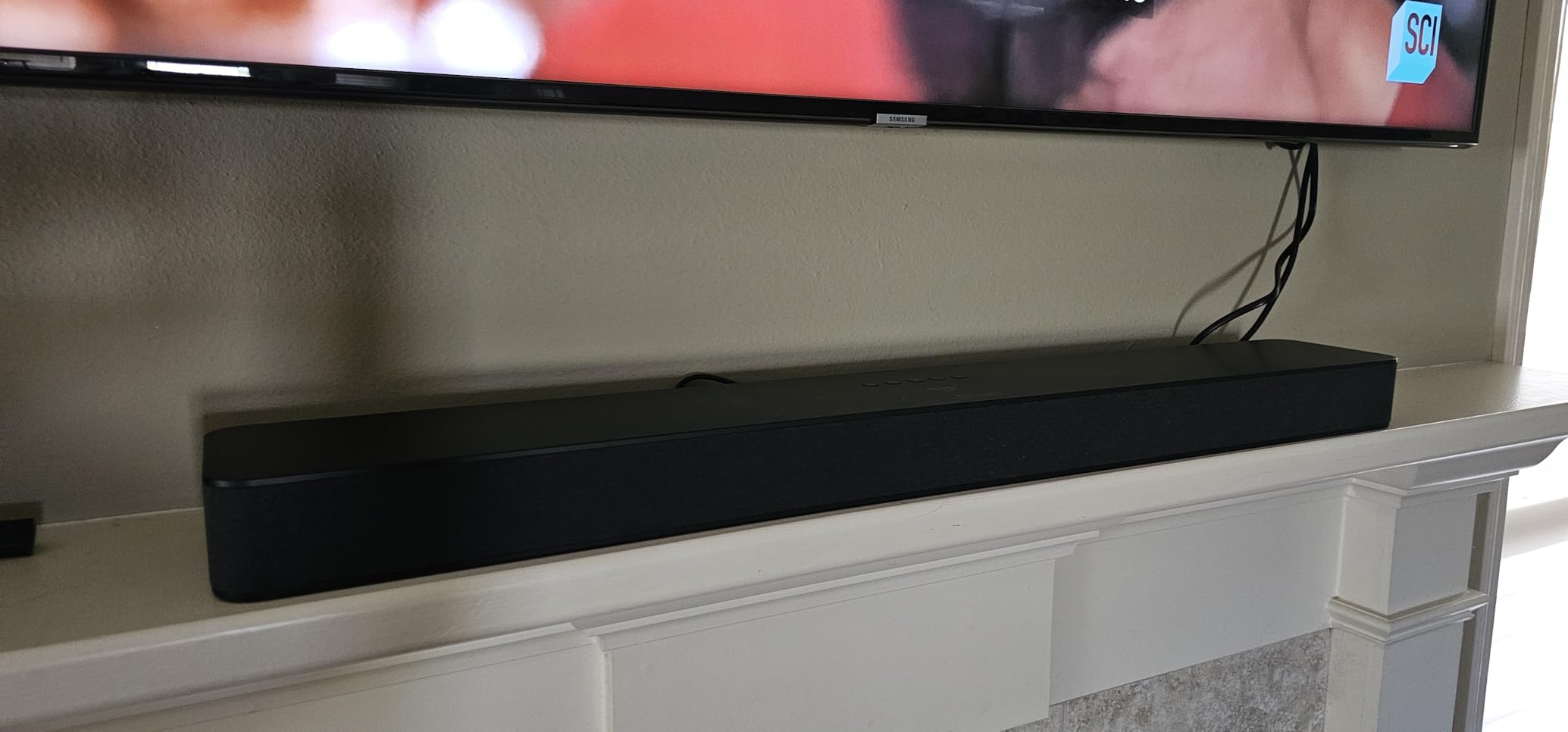 Amazon Fire TV Soundbar Plus with subwoofer and surround sound speakers (newest model), 5.1 channel, Dolby Atmos, clear dialogue - Customer Photo 1