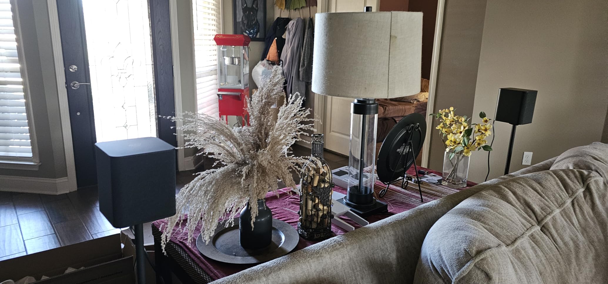 Amazon Fire TV Soundbar Plus with subwoofer and surround sound speakers (newest model), 5.1 channel, Dolby Atmos, clear dialogue - Customer Photo 2