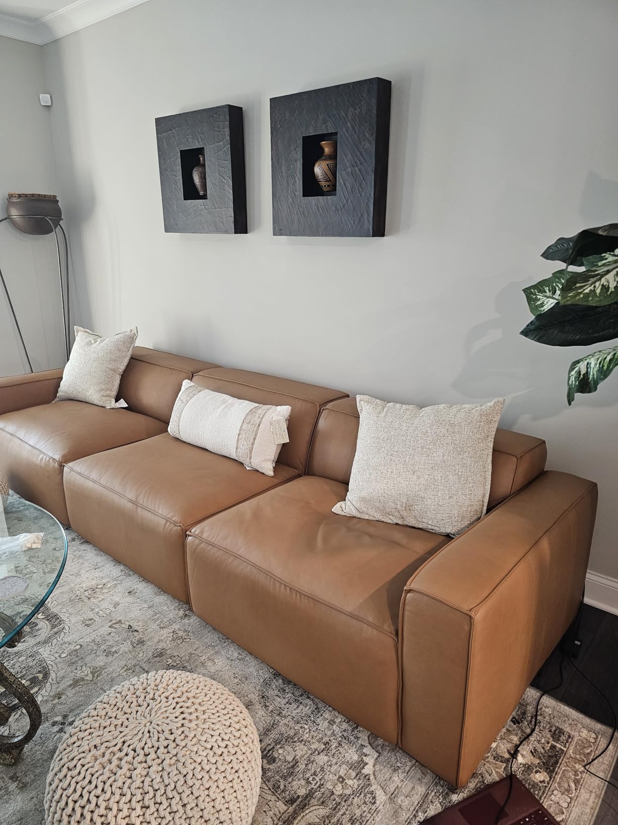 Valencia Nathan Nappa Leather Couch - 4 Seats with 2 Chaises - 100% Full Aniline Leather Modern Sectional Sofa for Lounge and Living Room Solid Wood Frame and High-Resilience Foam (Caramel Brown) Customer Review Valencia Nathan Nappa Leather Couch - 4 Seats with 2 Chaises - 100% Full Aniline Leather Modern Sectional Sofa for Lounge and Living Room Solid Wood Frame and High-Resilience Foam (Caramel Brown) - Customer Photo 1