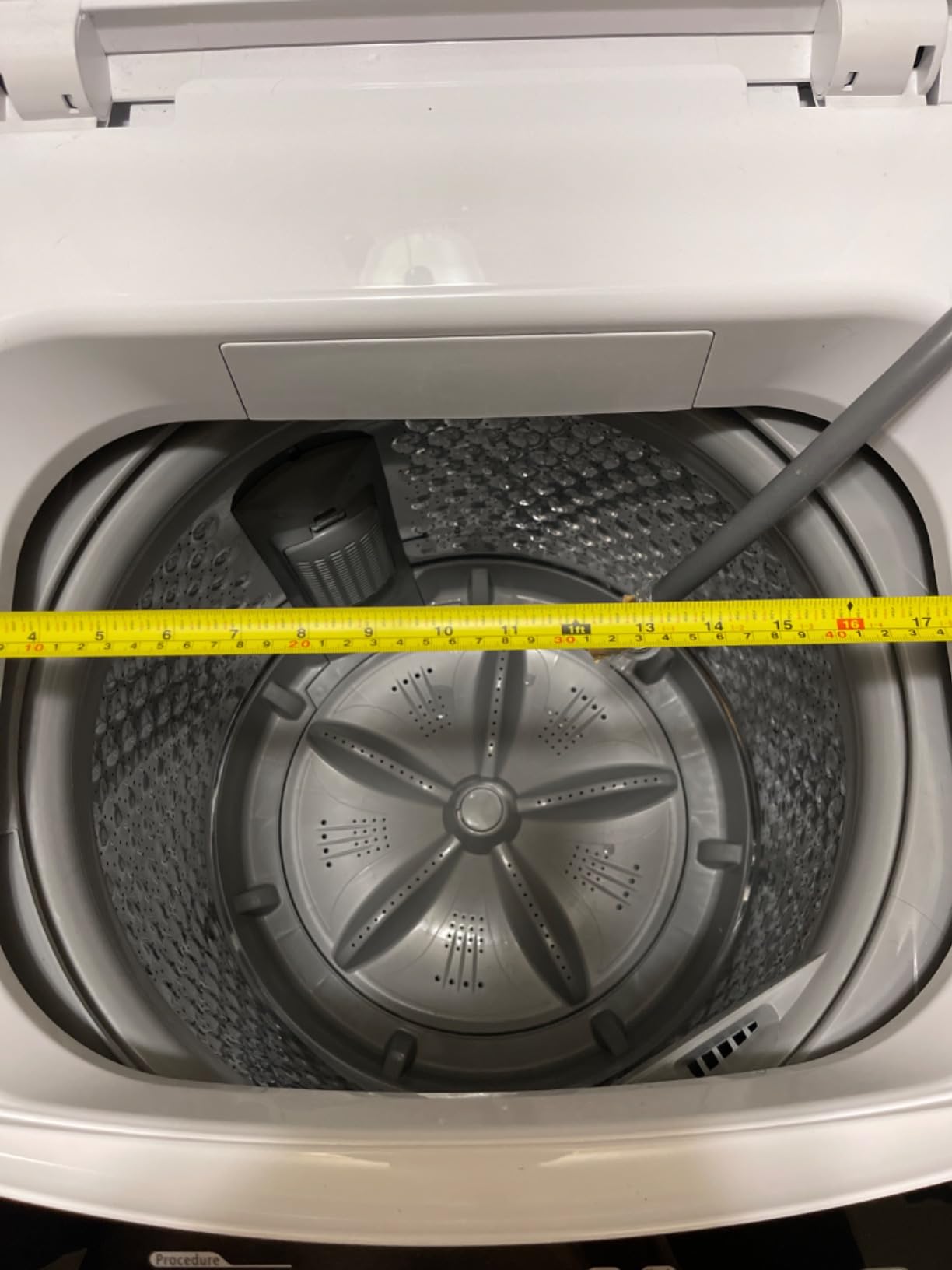 BLACK+DECKER 4.5 Cu. Ft. Front Load Washer, Full Size Washing Machine with 12 Cycles, ENERGY STAR certified Washer Machine, Hot & Cold Inlet Hoses, LED Display, 120V, BFLW45M, White - Customer Photo 1