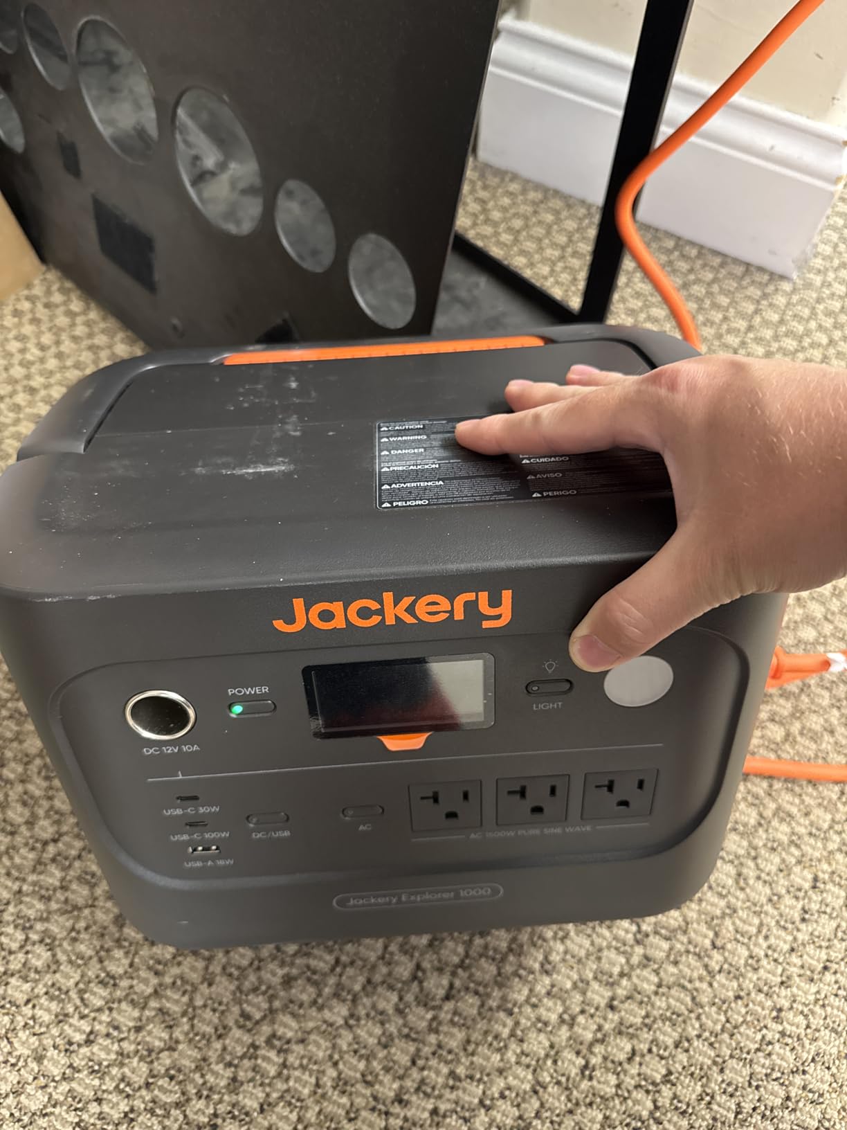 Jackery Explorer 1000 v2 Portable Power Station,1070Wh LiFePO4 Battery,1500W AC/100W USB-C Output, 1 Hr Fast Charge, Solar Generator for Camping,Emergency, RV, Off-Grid Living(Solar Panel Optional) - Customer Photo 1