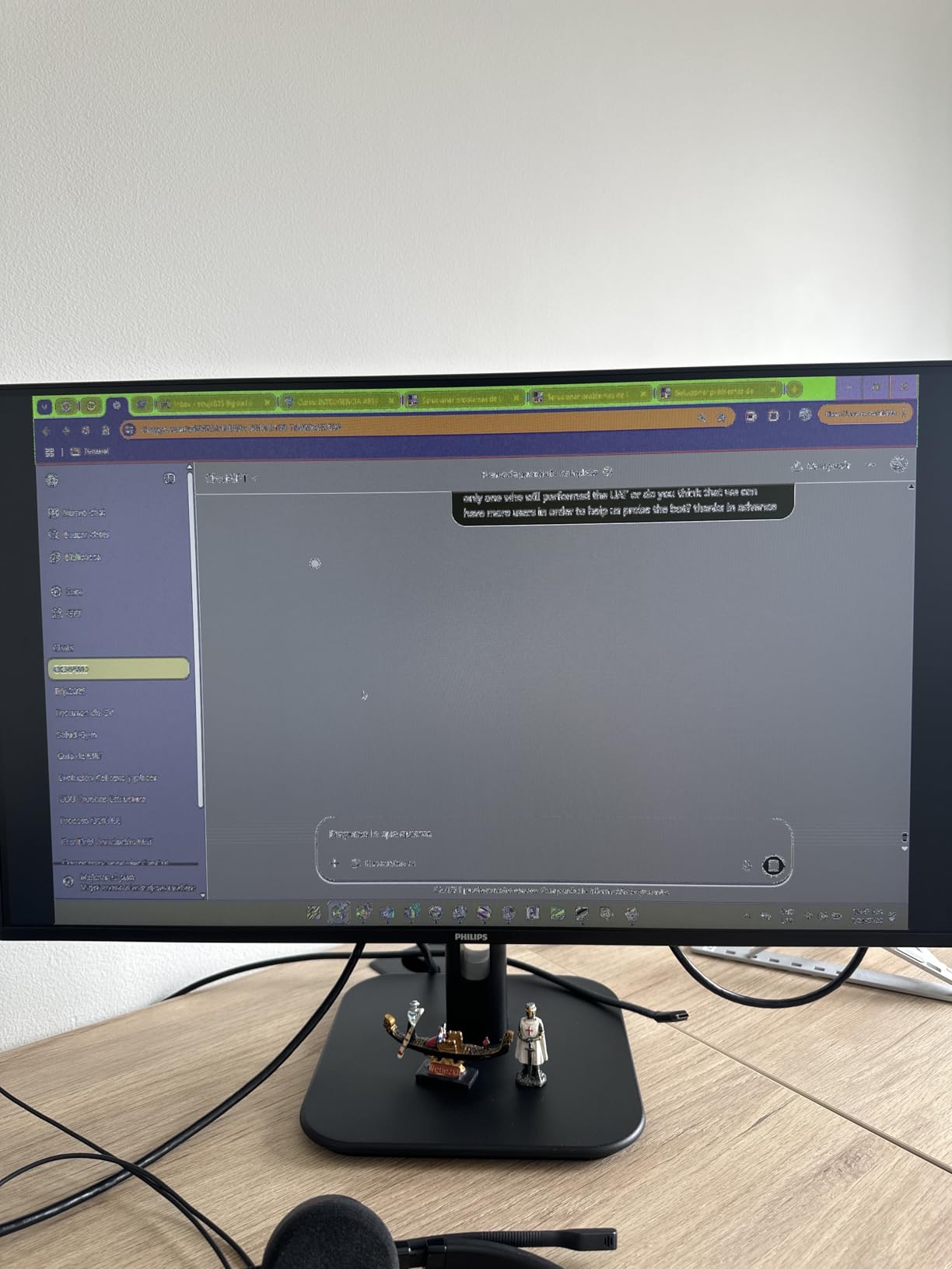 Philips 27 inch 4K UHD IPS USB-C Monitor with HDR400, 99% sRGB, MultiView, LowBlue, FlickerFree, VESA - 279C9QSB - Customer Photo 2