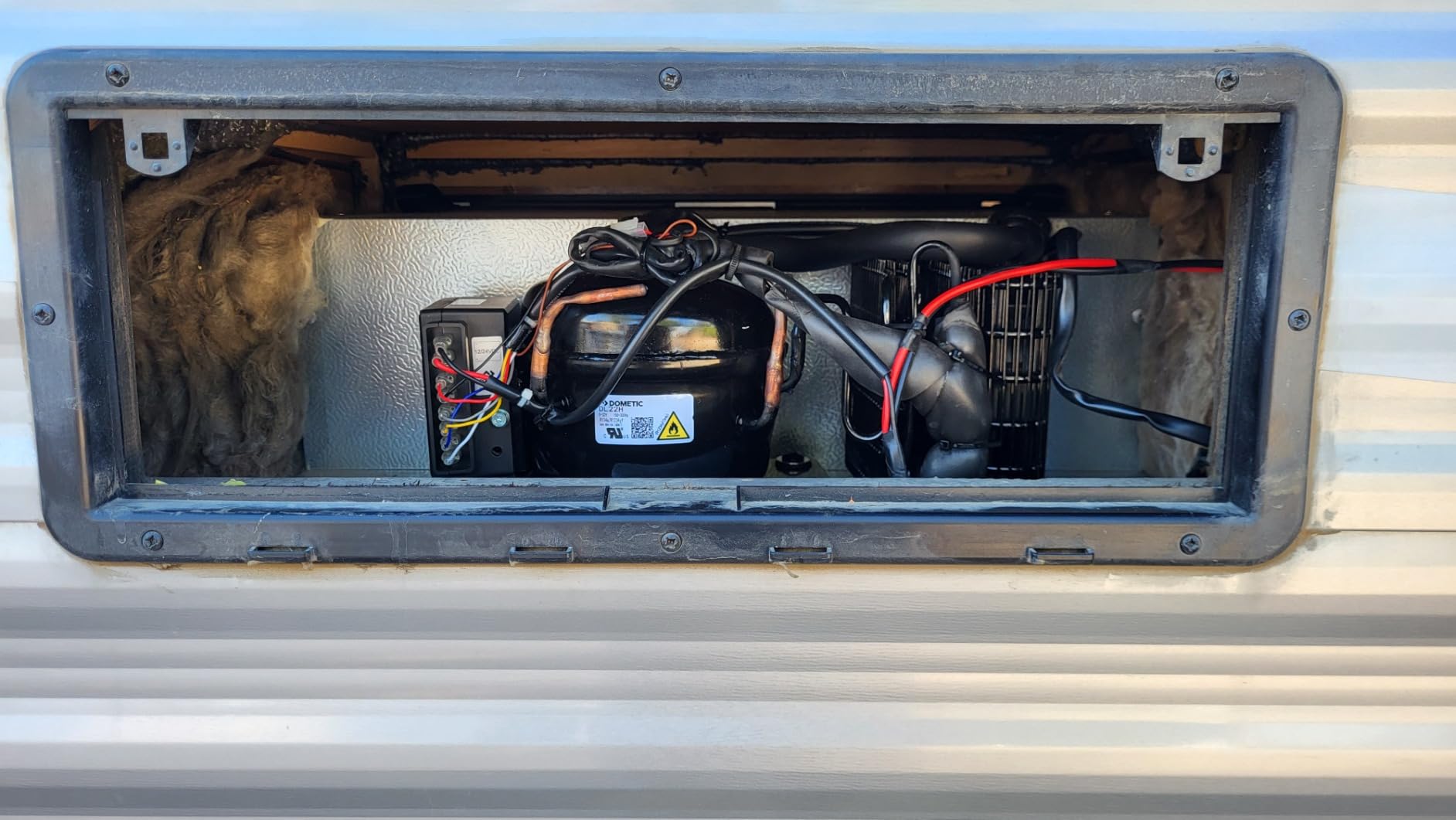 Dometic NRX 50C | Compressor Refrigerator | 44 L | Dark Silver Front | Easy To Use Control Panel Customer Review Dometic NRX 50C | Compressor Refrigerator | 44 L | Dark Silver Front | Easy To Use Control Panel - Customer Photo 2