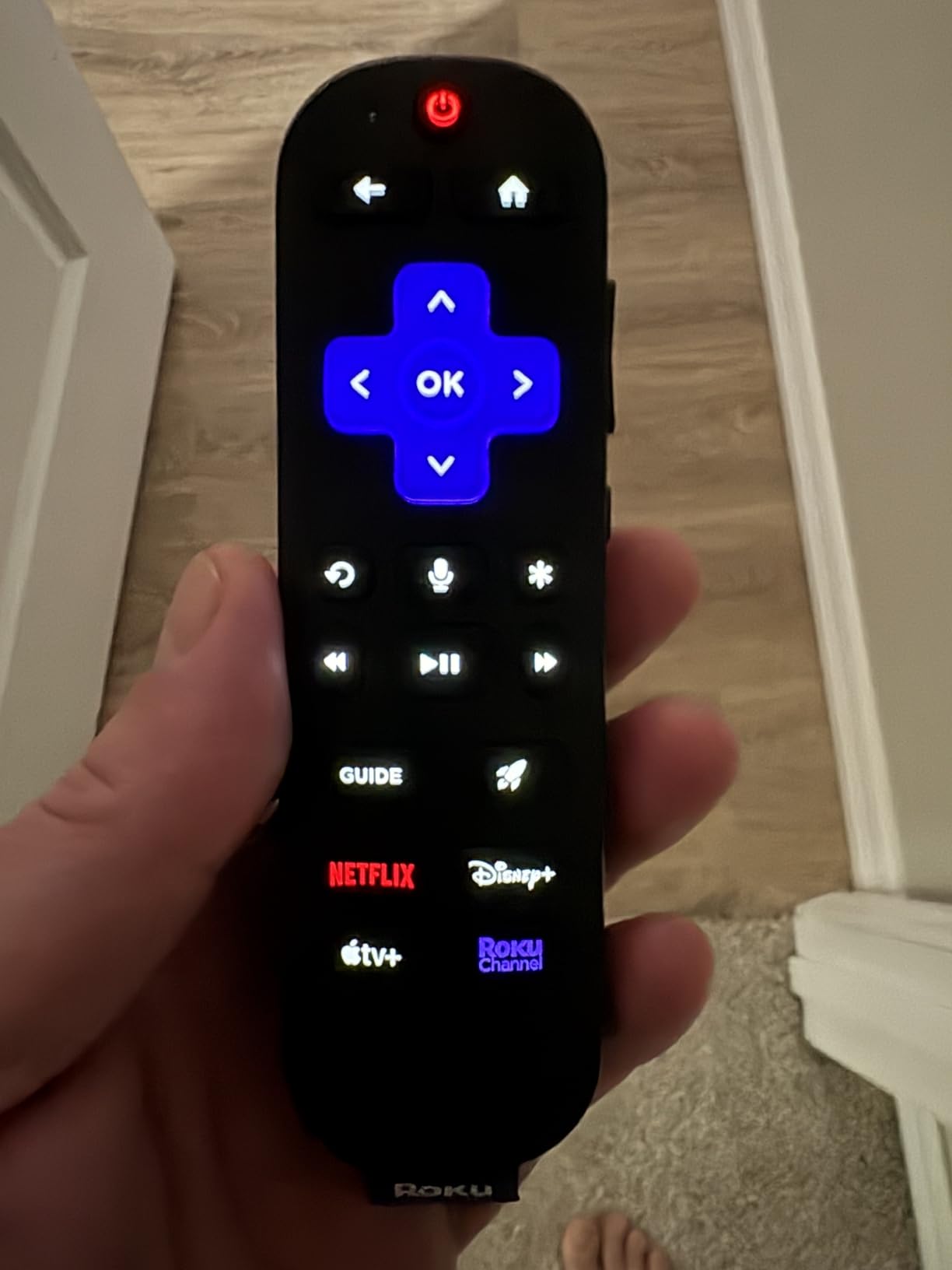 Roku Ultra - Ultimate Streaming Player - 4K Streaming Device for TV with HDR10+, Dolby Vision & Atmos - Bluetooth & Wi-Fi 6- Rechargeable Voice Remote Pro with Backlit Buttons - Free & Live TV Customer Review Roku Ultra - Ultimate Streaming Player - 4K Streaming Device for TV with HDR10+, Dolby Vision & Atmos - Bluetooth & Wi-Fi 6- Rechargeable Voice Remote Pro with Backlit Buttons - Free & Live TV - Customer Photo 1