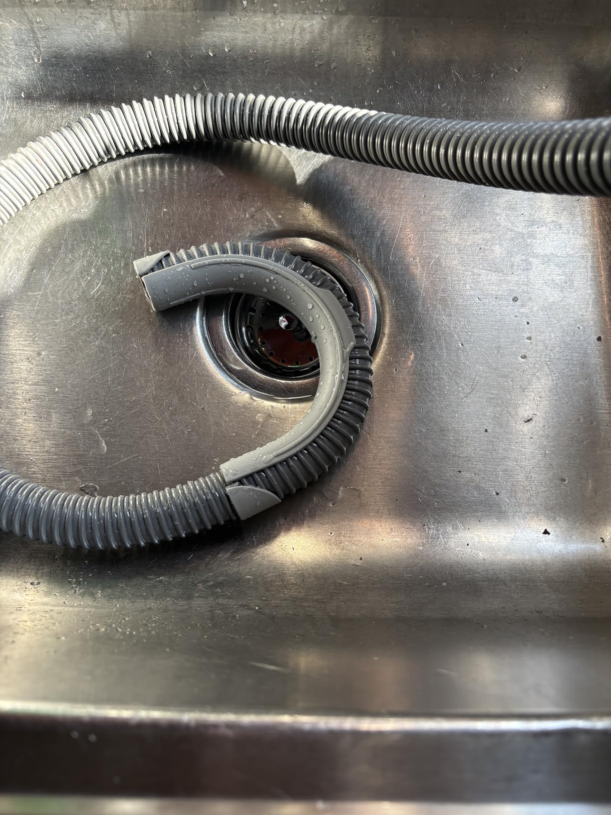 Rockin' Green Deep Cleaning and Deodorizing Tablets for Dishwashers, Washing Machines, and Garbage Disposals, Removes Odor and Residue (Washing Machine Cleaning Tablets, 8 Pack) - Customer Photo 1