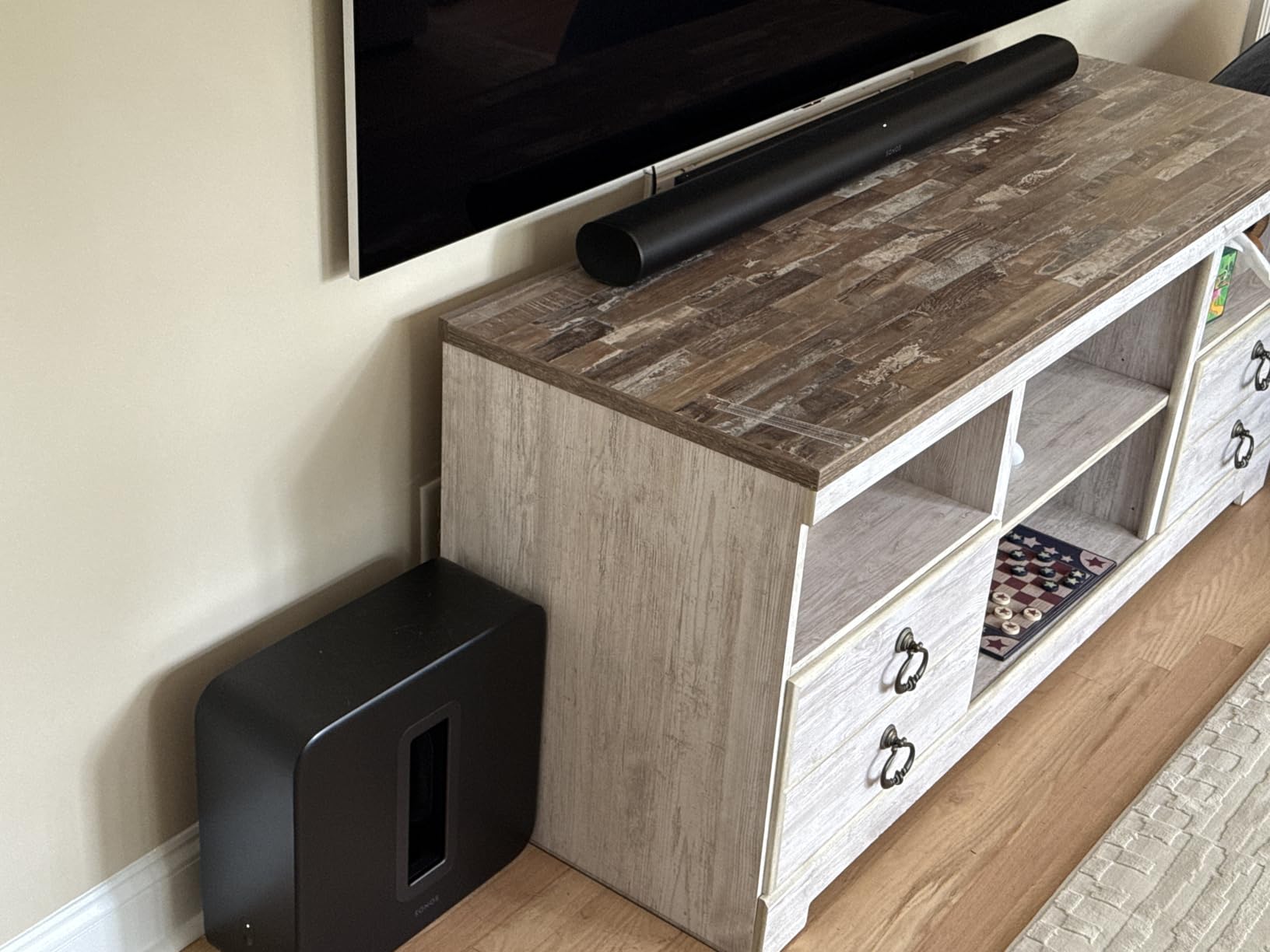 Sonos Arc Ultra Soundbar with Dolby Atmos and Voice Control - 9.1.4 Surround Sound for TV and Music - Black Customer Review Sonos Arc Ultra Soundbar with Dolby Atmos and Voice Control - 9.1.4 Surround Sound for TV and Music - Black - Customer Photo 1